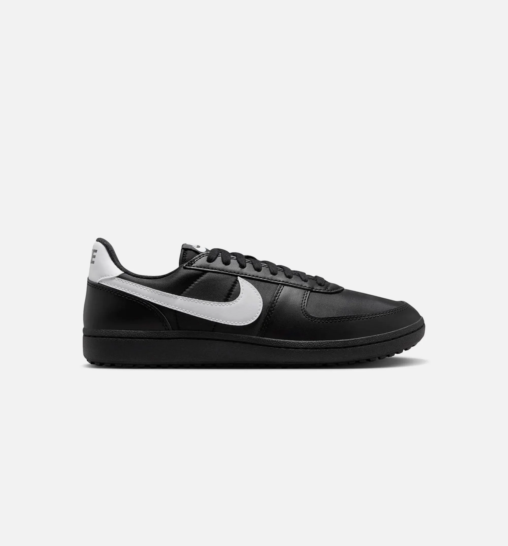 Weave Upper PU Foam Fabric Field General '82 Black And White Mens Lifestyle Shoe - Black/White