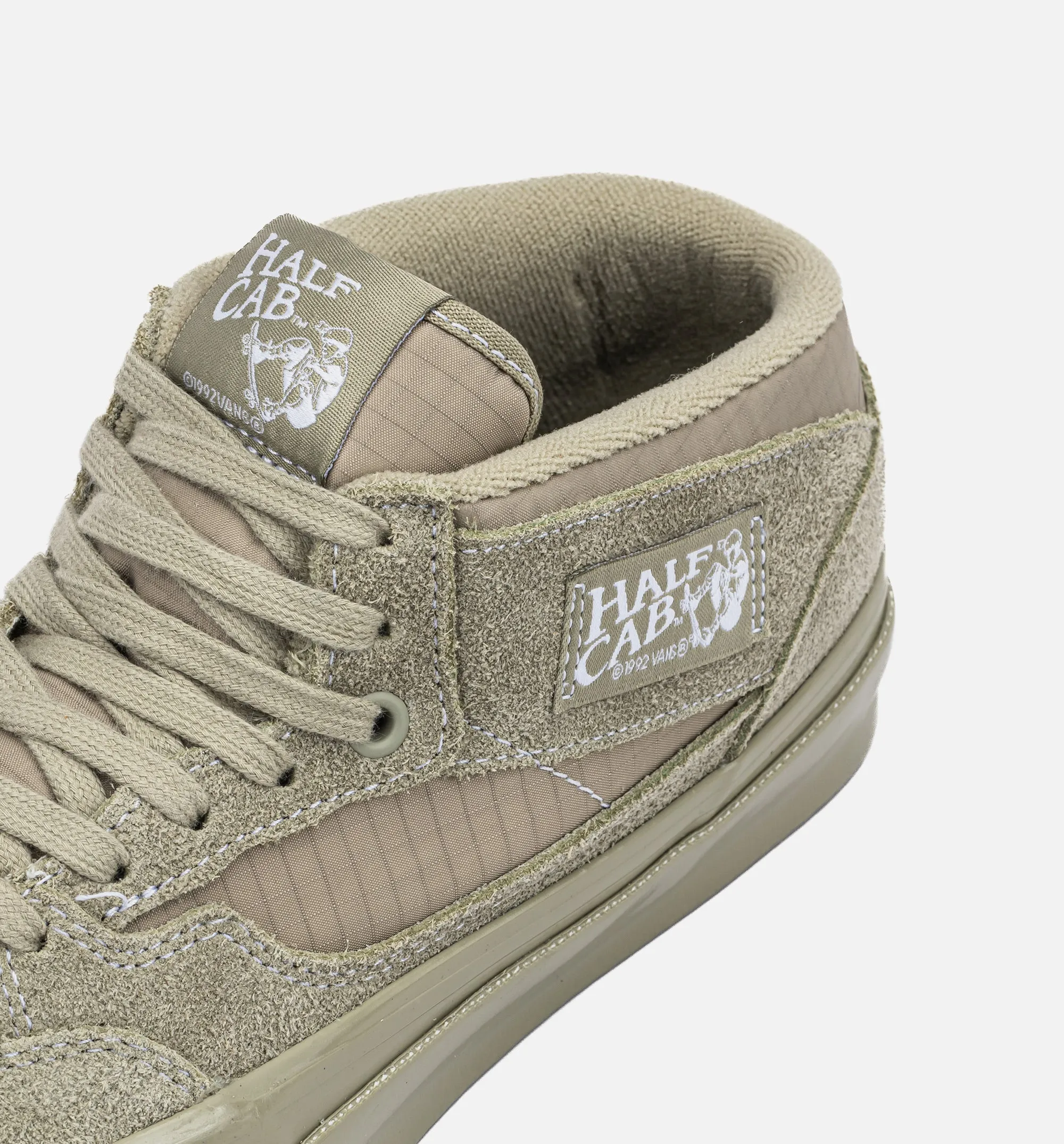 Slip-Resistant Rubber Technology Comfortable PVC Buckles Half Cab Reissue 33 Mens Lifestyle Shoe - Elm