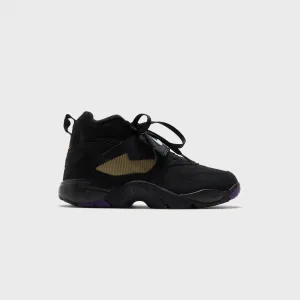 Hit Your Next Level Nike Air Diamond Turf - Black / White / Club Purple / Metallic