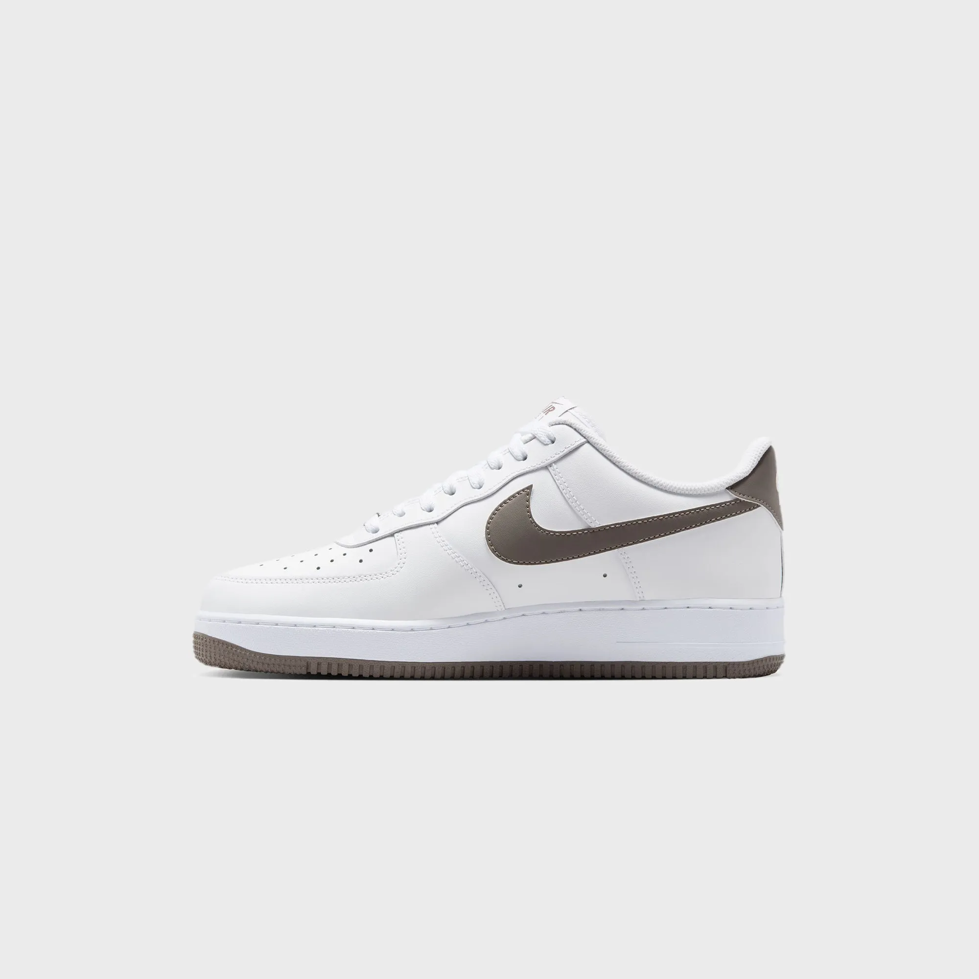 Soft Footbed Style Breathable Outer Fabric Nike Air Force 1 '07 - White / Cave Stone