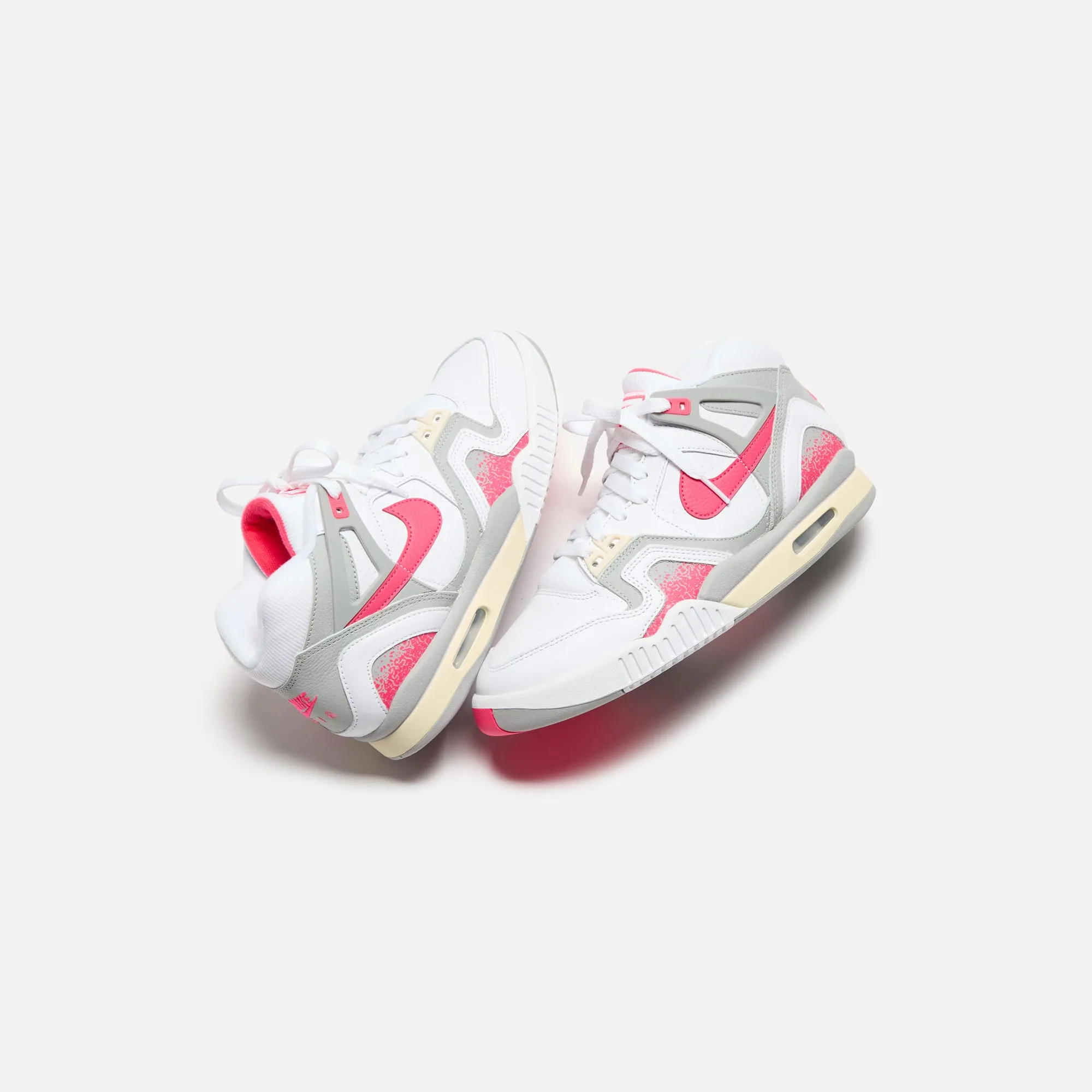 Comfort Elegance Nike Air Tech Challenge Ii Qs - White / Racer Pink / Light Smoke Grey