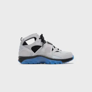 LightReflectiveStitching Comfort Peaceful Nike Air Trainer Huarache - Wolf Grey / Star Blue / Black