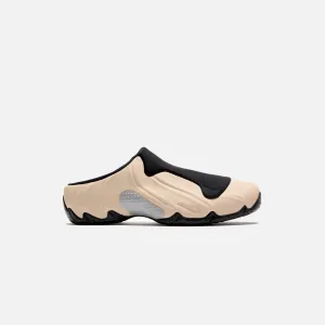 Nike Clogposite - Sanddrift / Black / Metallic Silver / University Red Move Beyond Ordinary Big Savings