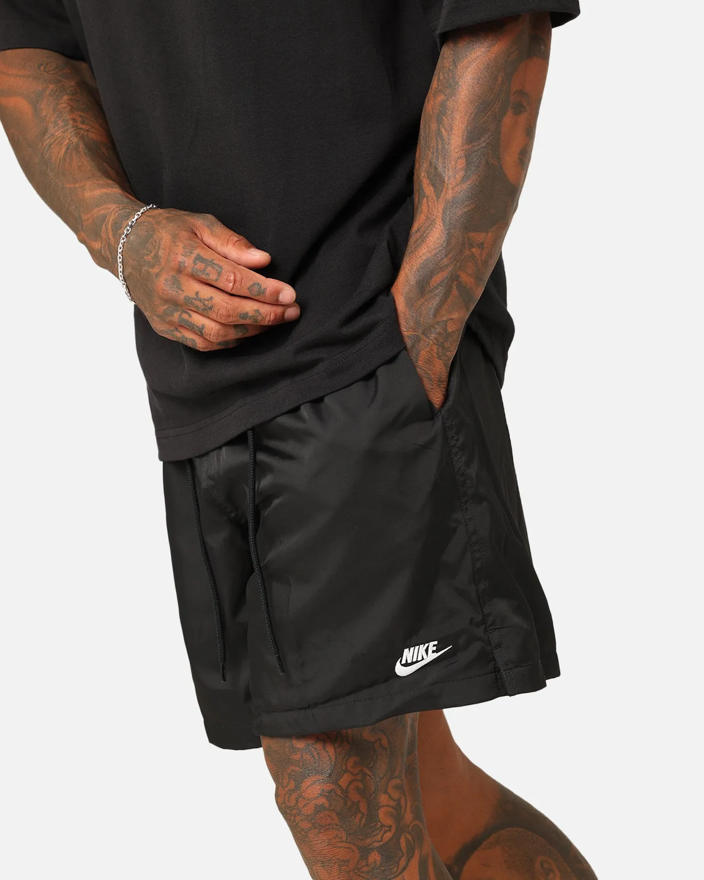 Nike Club Flow Short Noir/Blanc