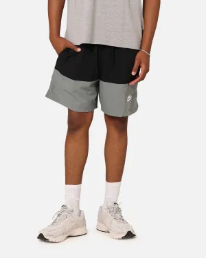Nike Club  Shorts Tissés à Blocs de Couleur Noir/Gris Fumé
