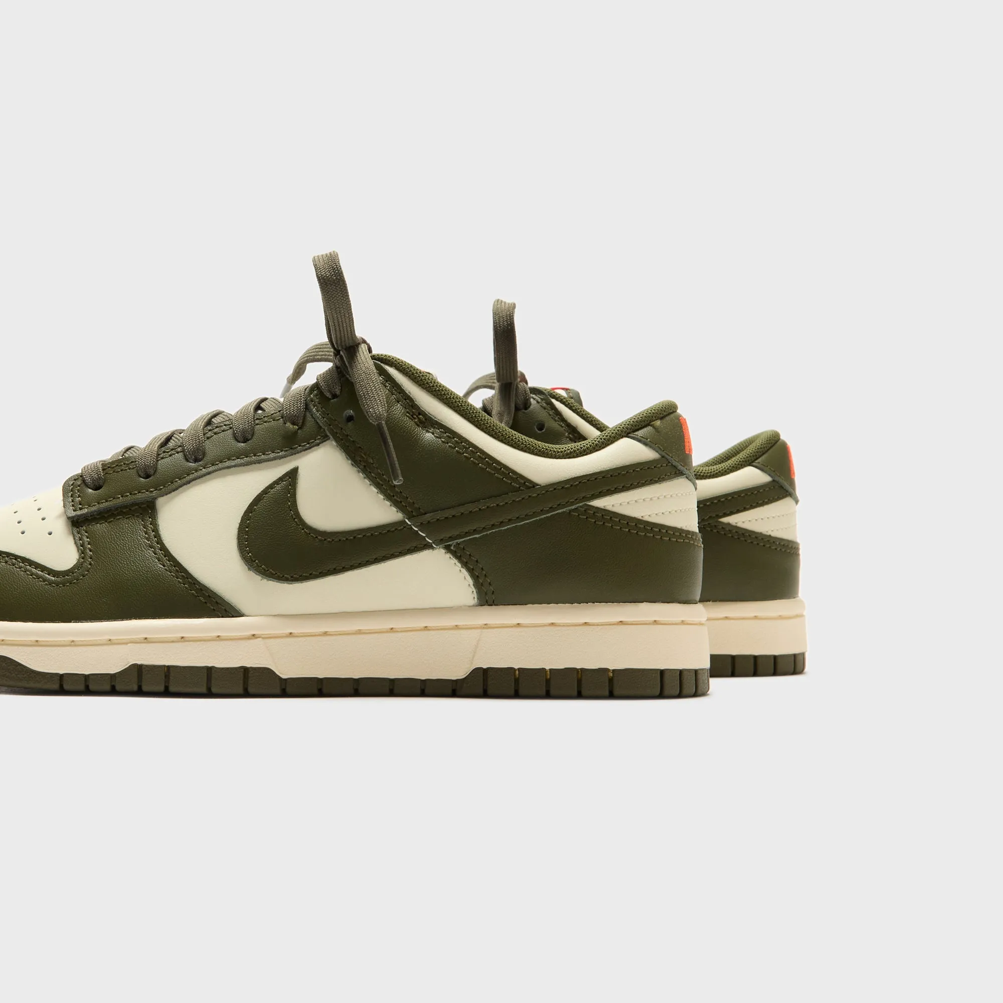Memorial Day Sale Spring Sale Nike Dunk Low Retro - Coconut Milk / Rough Green / Electro Orange