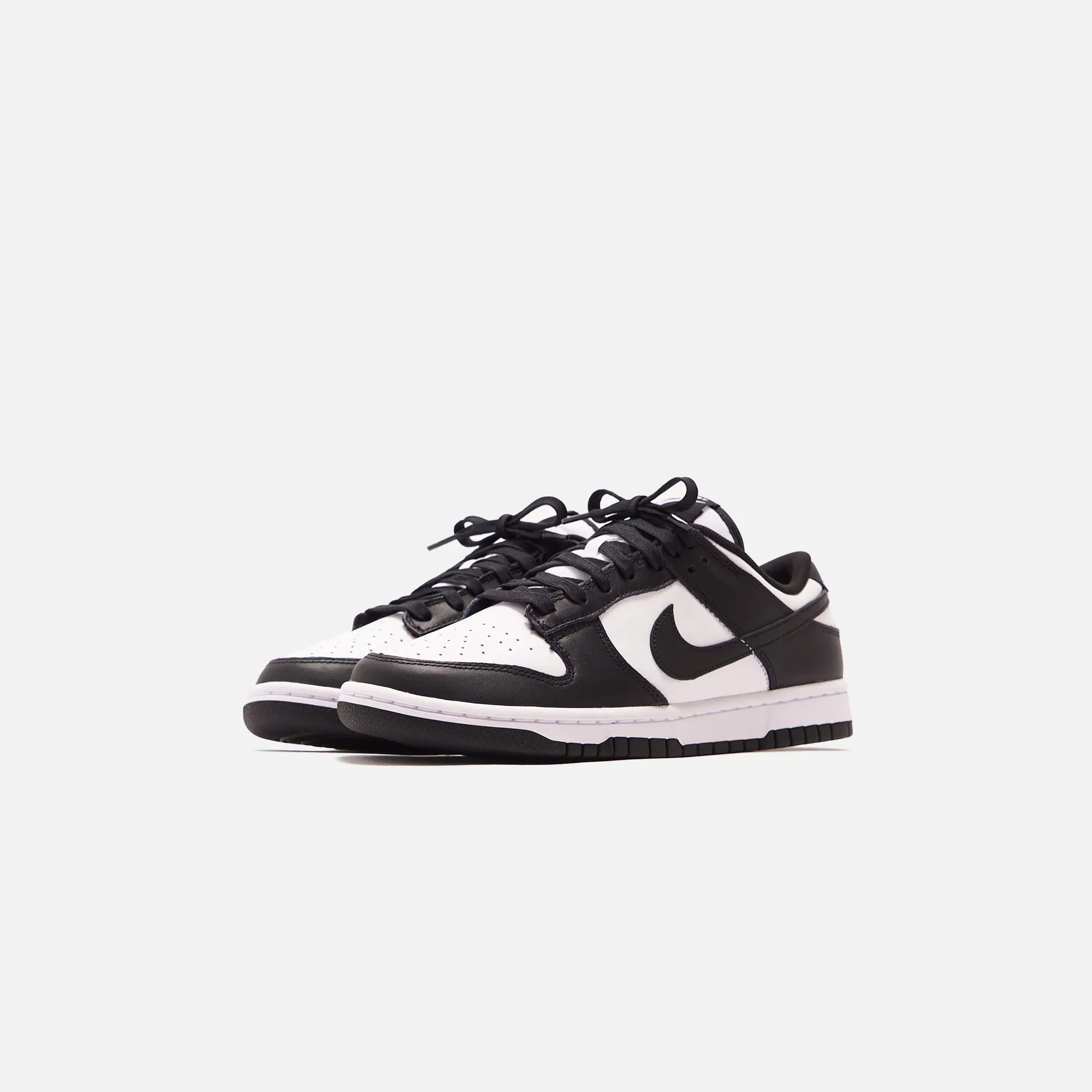 Nike Dunk Low Retro - White / Black Bendy Of Sole Roomy Toe Box