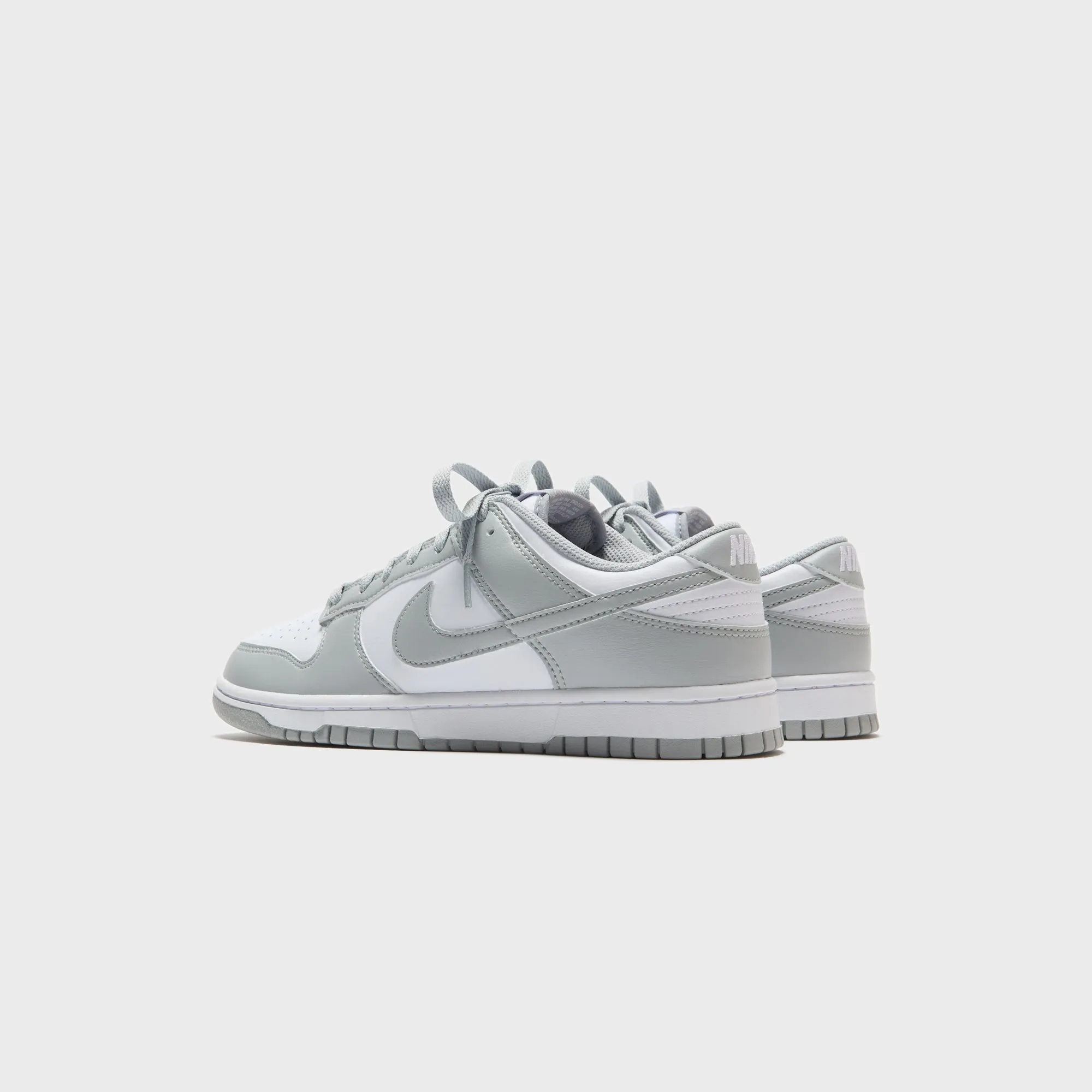 Nike Dunk Low Retro - White / Light Smoke Grey / White Comfort Restart