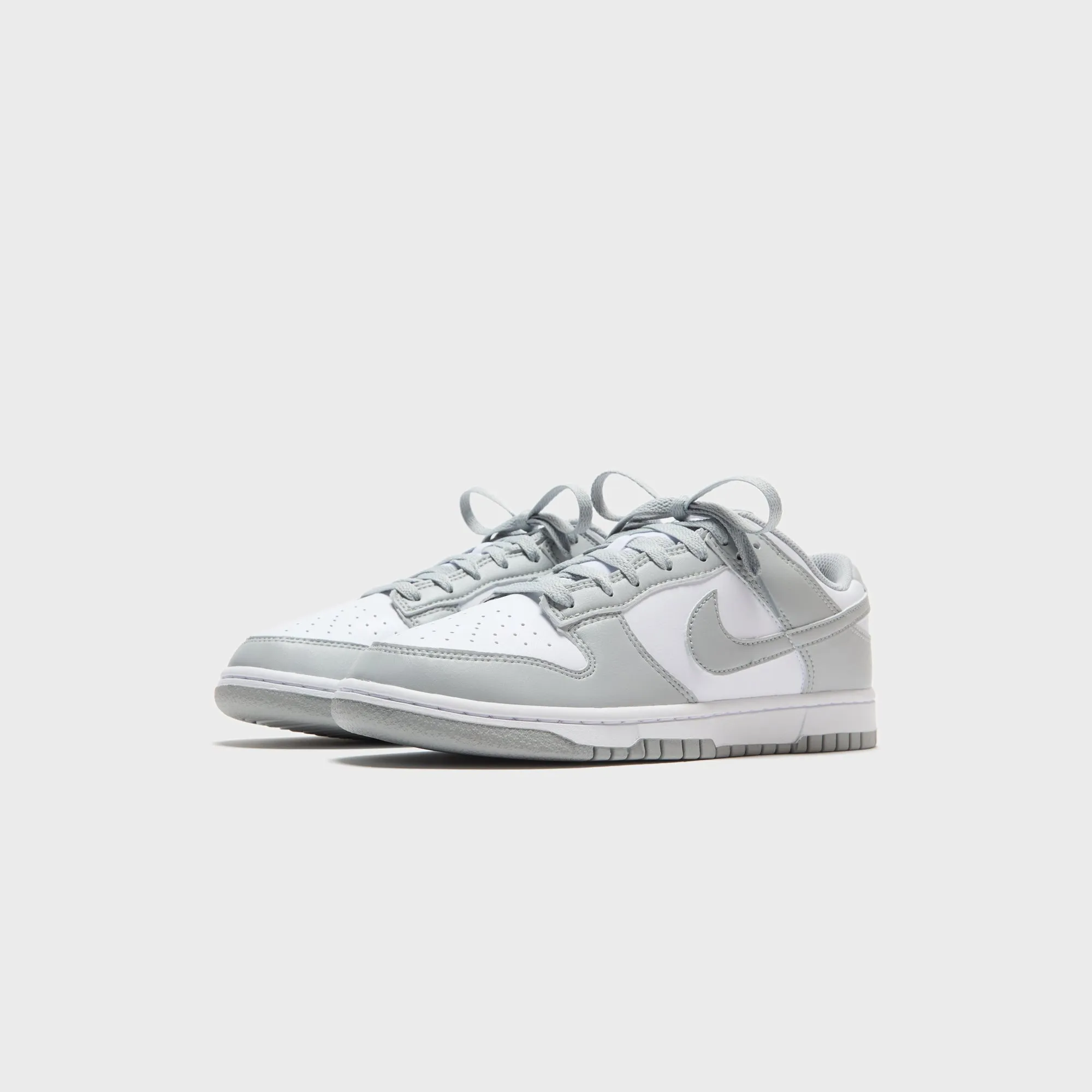Nike Dunk Low Retro - White / Light Smoke Grey / White Cyber Monday Sale