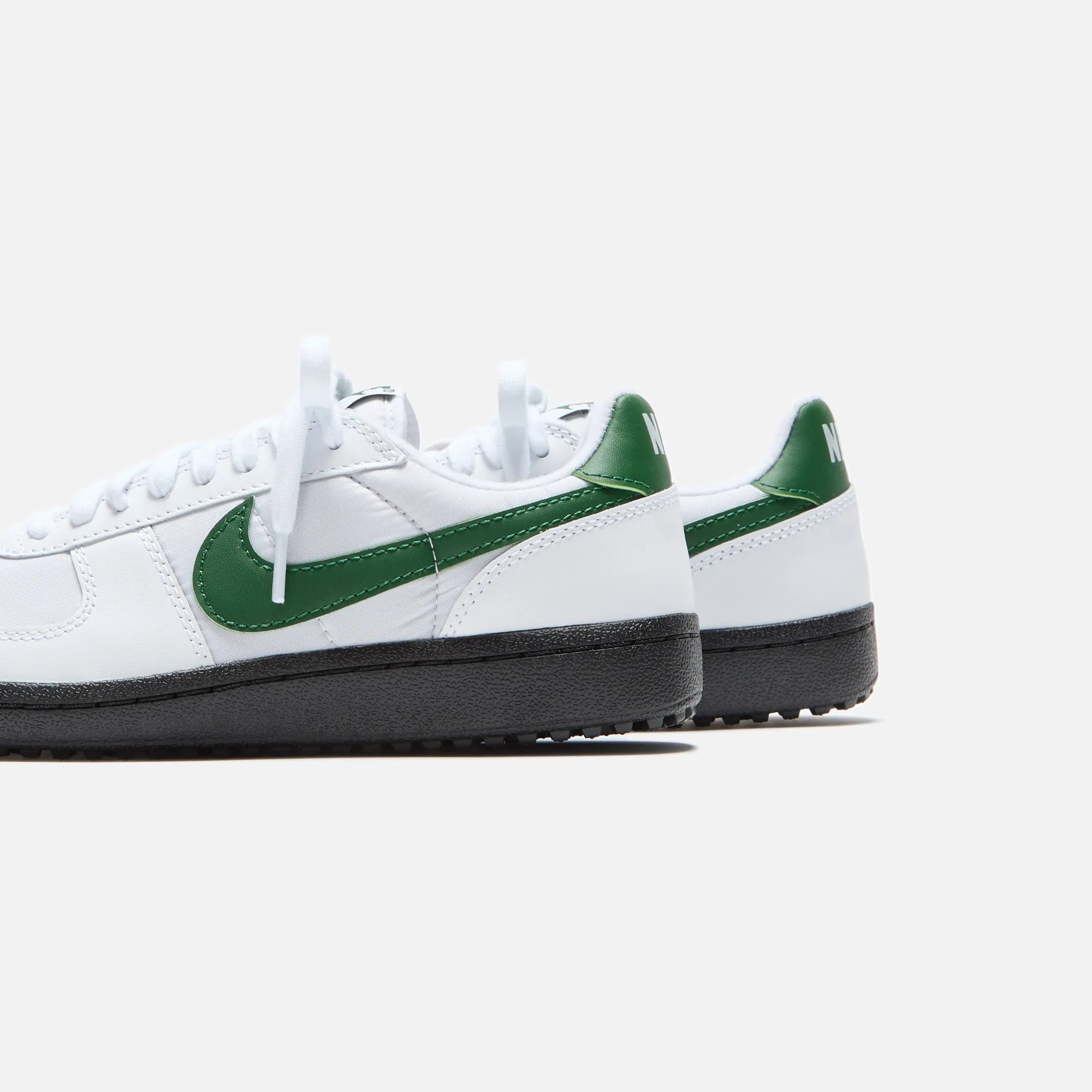 Made to Move Nike Field General 82 Sp - White / Gorge Green