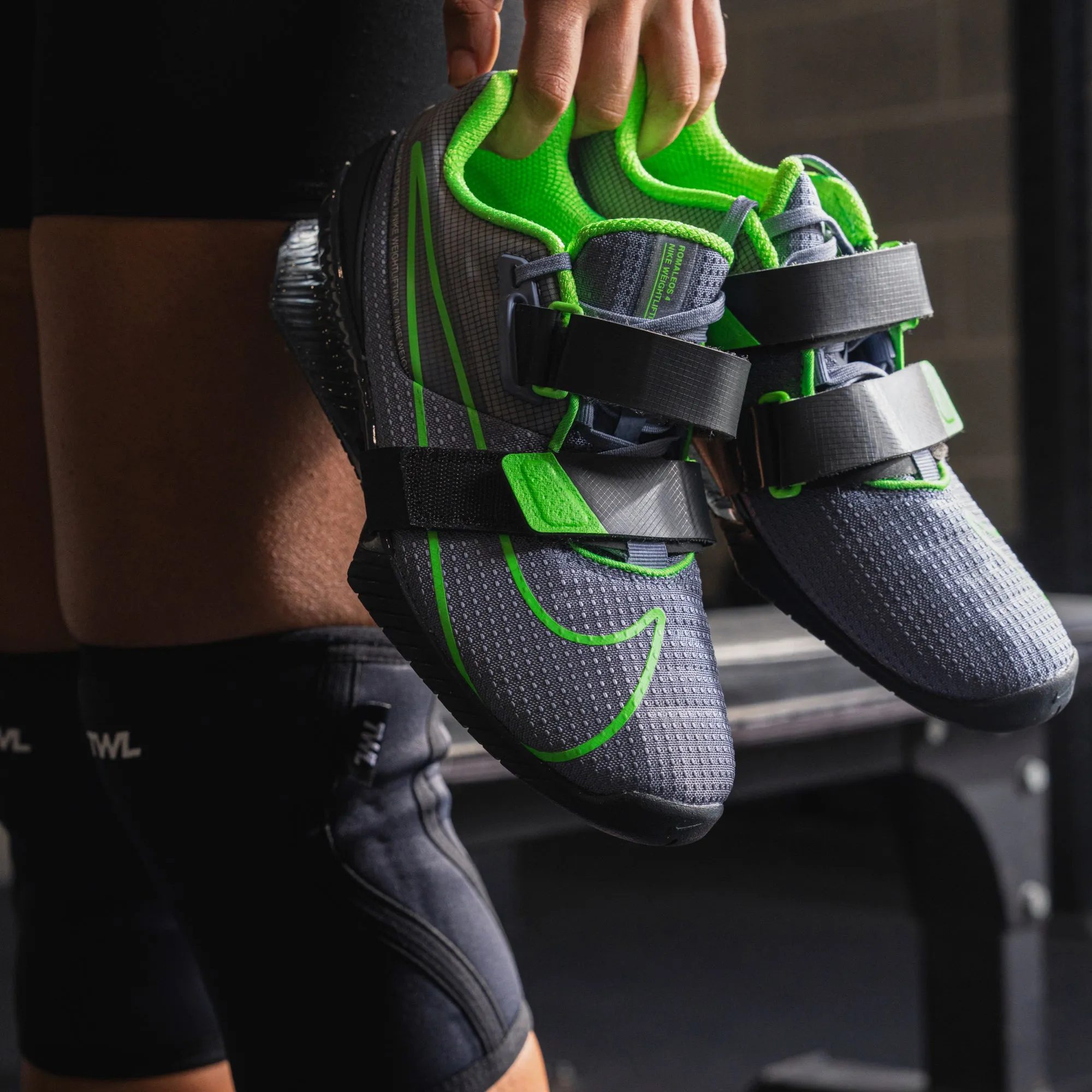 Nike - Romaleos 4 Weightlifting Shoes - Ashen Slate/Green Strike-Anthracite Paint