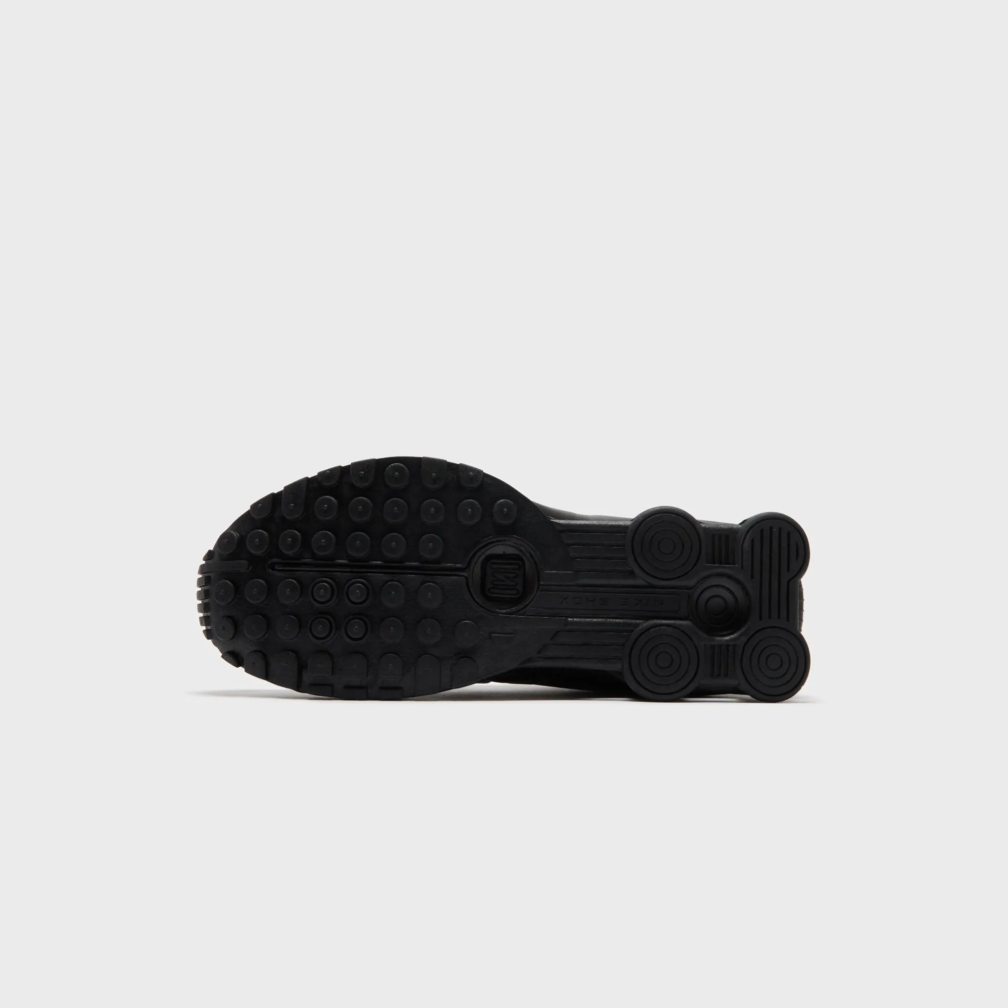 Nike Shox R4 - Black / Black / Black / Bright Crimson Collar Padding