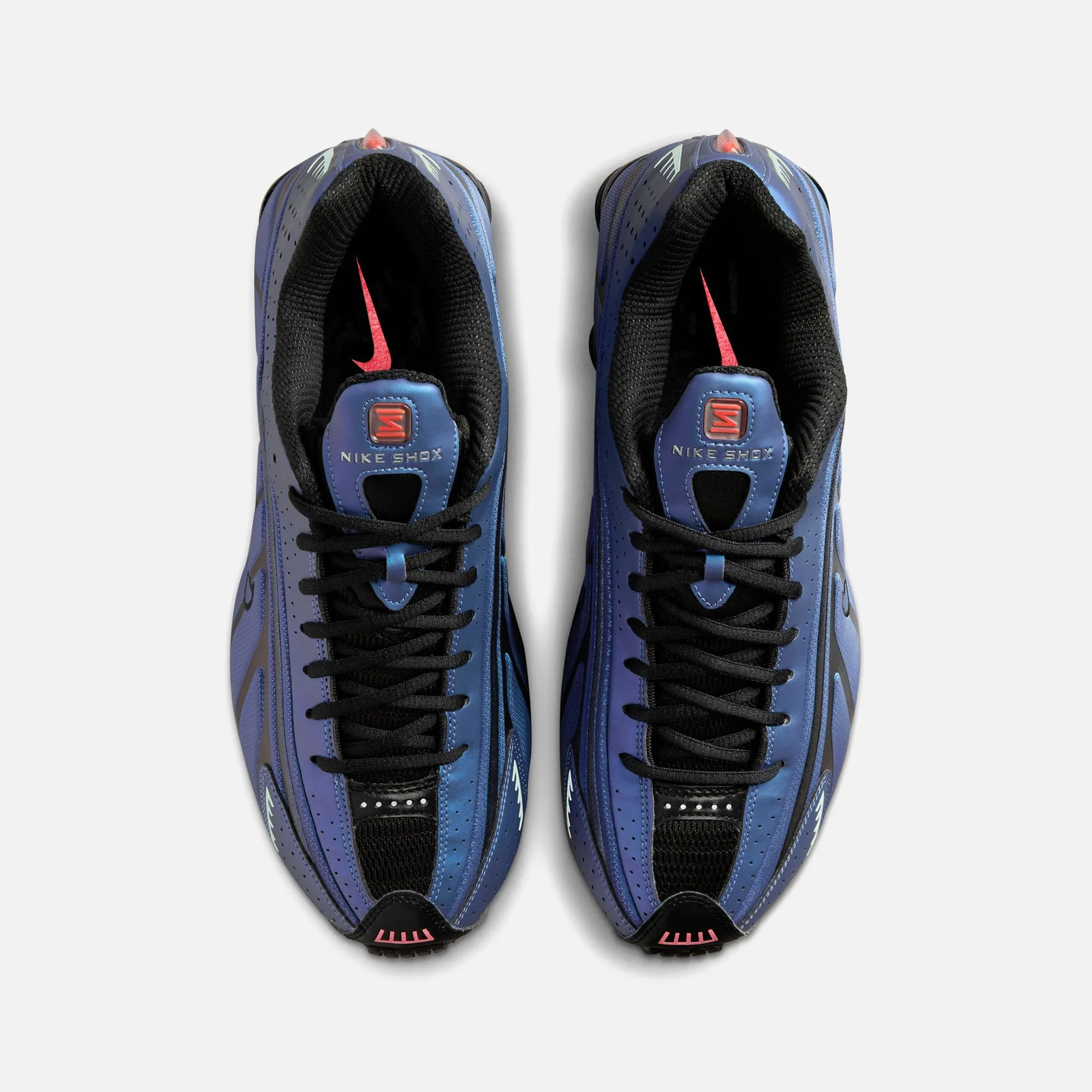 Stable Structure Mechanism Design Nike Shox R4 - Black / Hot Punch