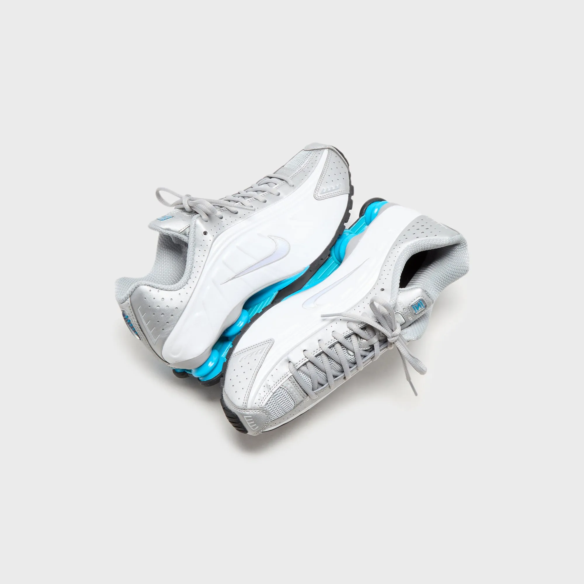 Nike Shox R4 - Metallic Silver / White / Blue Lagoon Valley