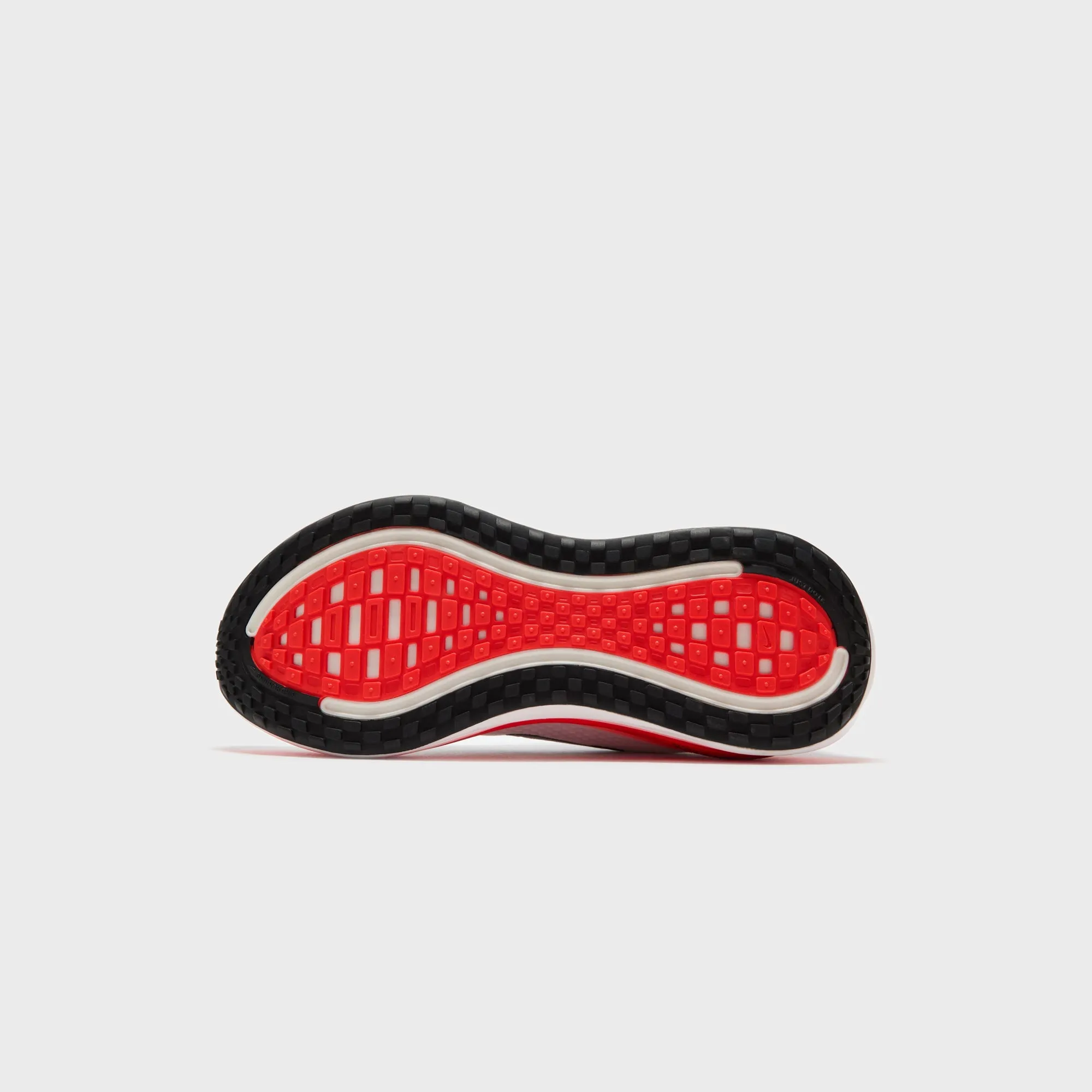 Anti-Slip Rubber Pattern Comfortable Footwear For Cross Training Nike Vomero Plus - White / Black / Bright Crimson