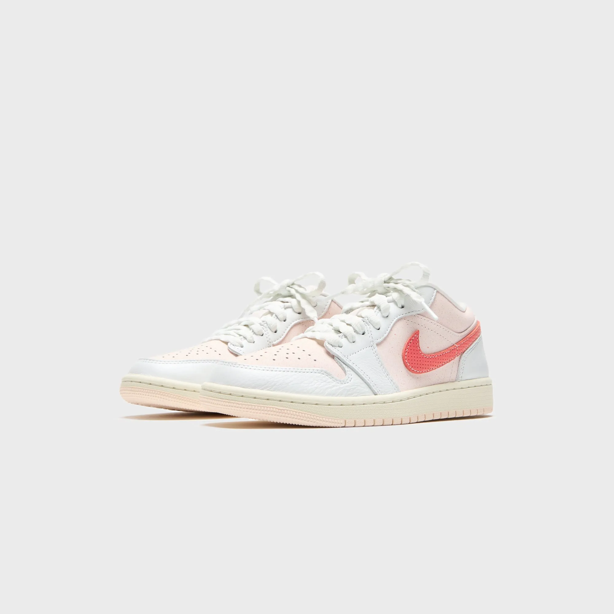 Nike Wmns Air Jordan 1 Low Se - Summit White / Light Soft Pink / Sail / Magic Ember Comfortable Polyester Velcro