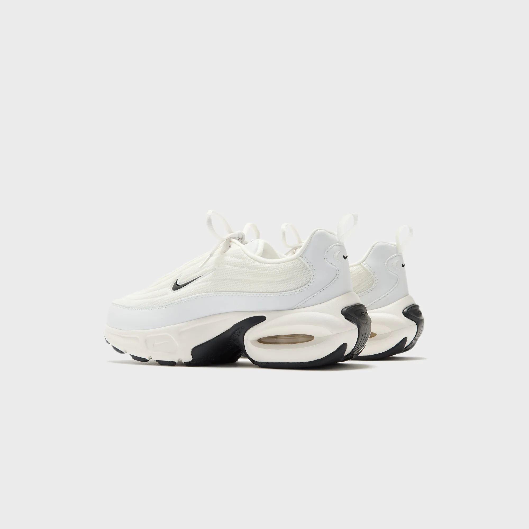 Slip-On Ease Appeal Outdoor-Ready Nike Wmns Air Max Portal - Summit White / Sail / Black