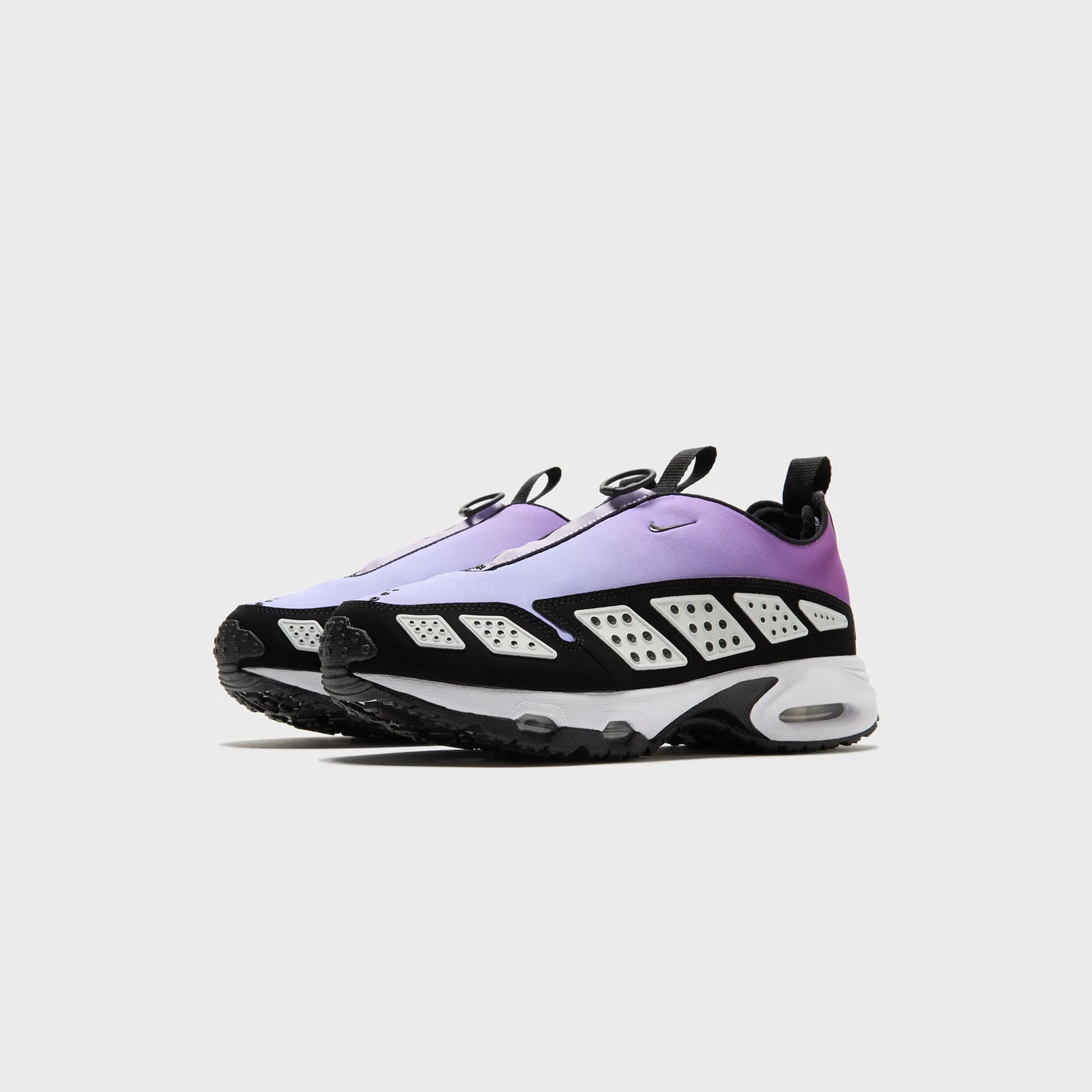 Nike Wmns Air Max Sndr - Hyper Violet / Black / White / Hydrangeas Good Traction Grip Foot Support
