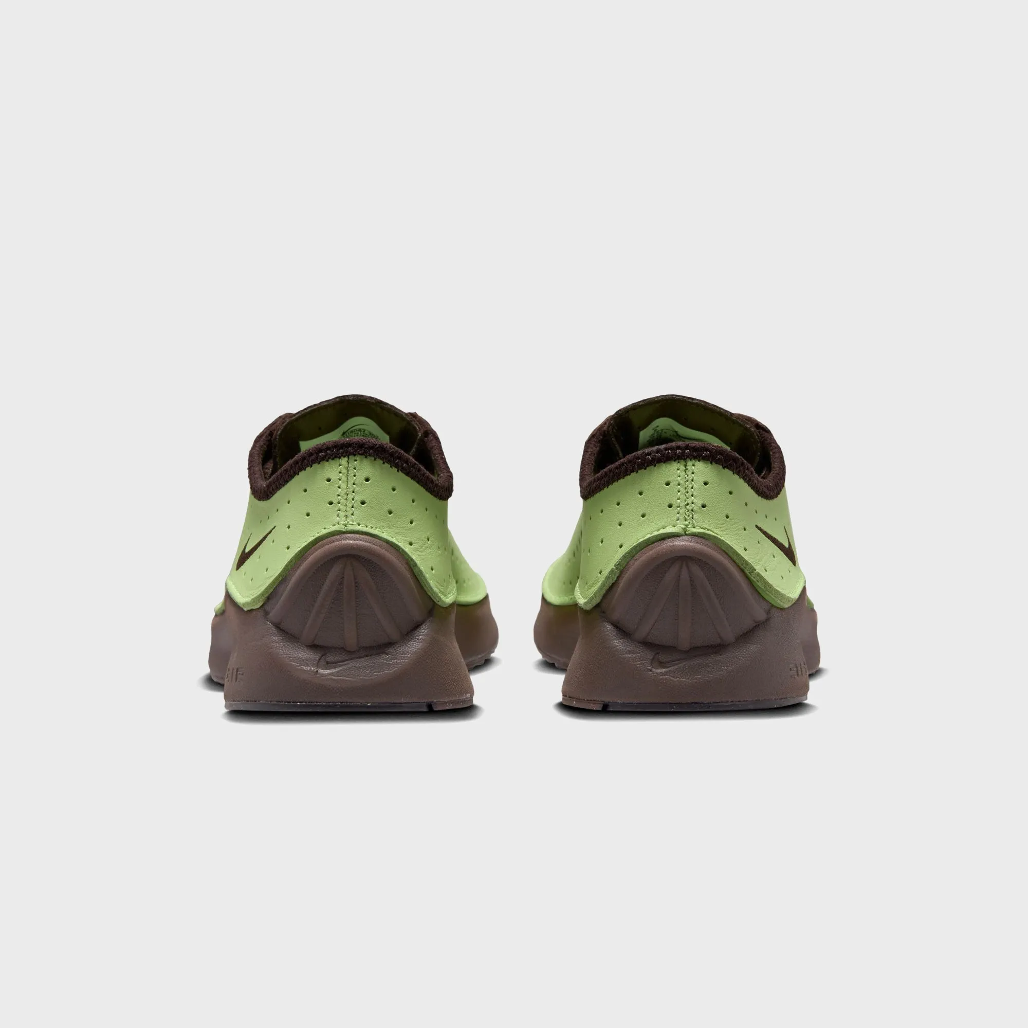 Nike Wmns Air Superfly - Lab Green / Baroque Brown Sandal Polishing