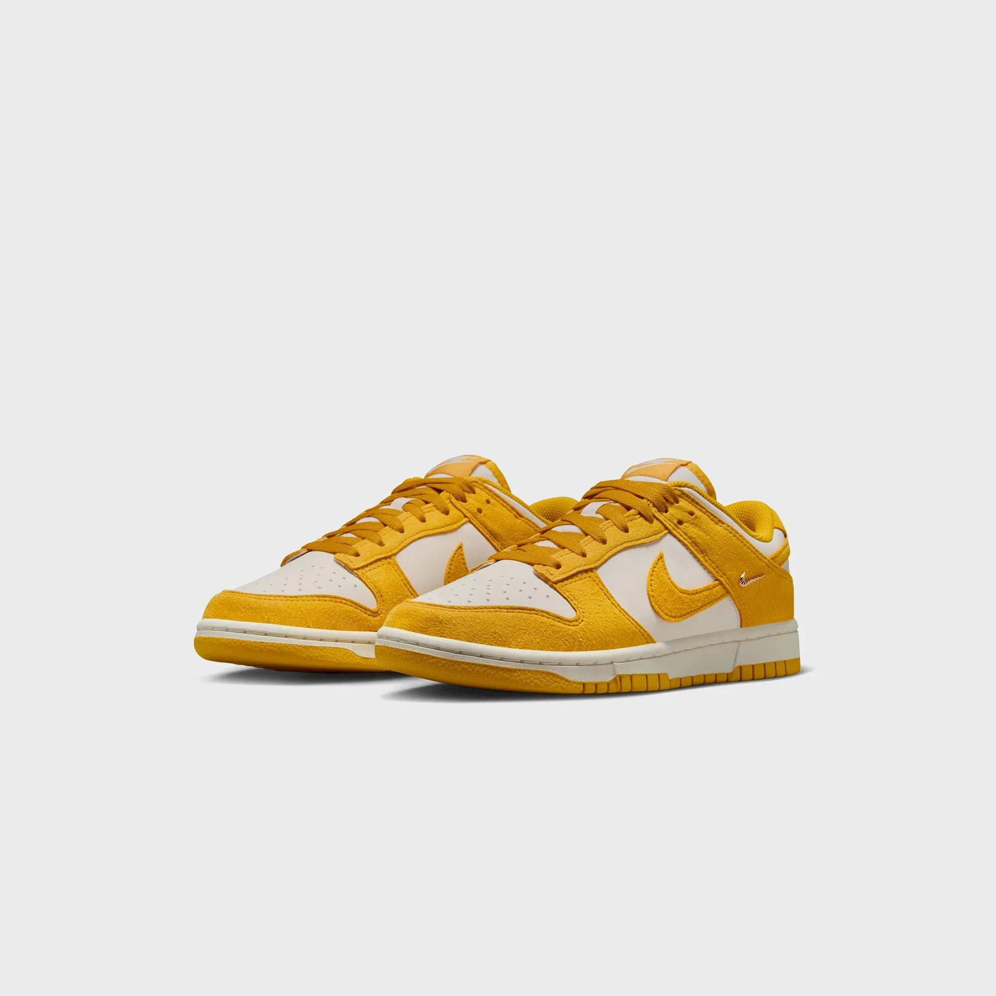 Comfortable Sofa Quiet Sole Nike Wmns Dunk Low - Pale Ivory / Dark Sulfur / Sail