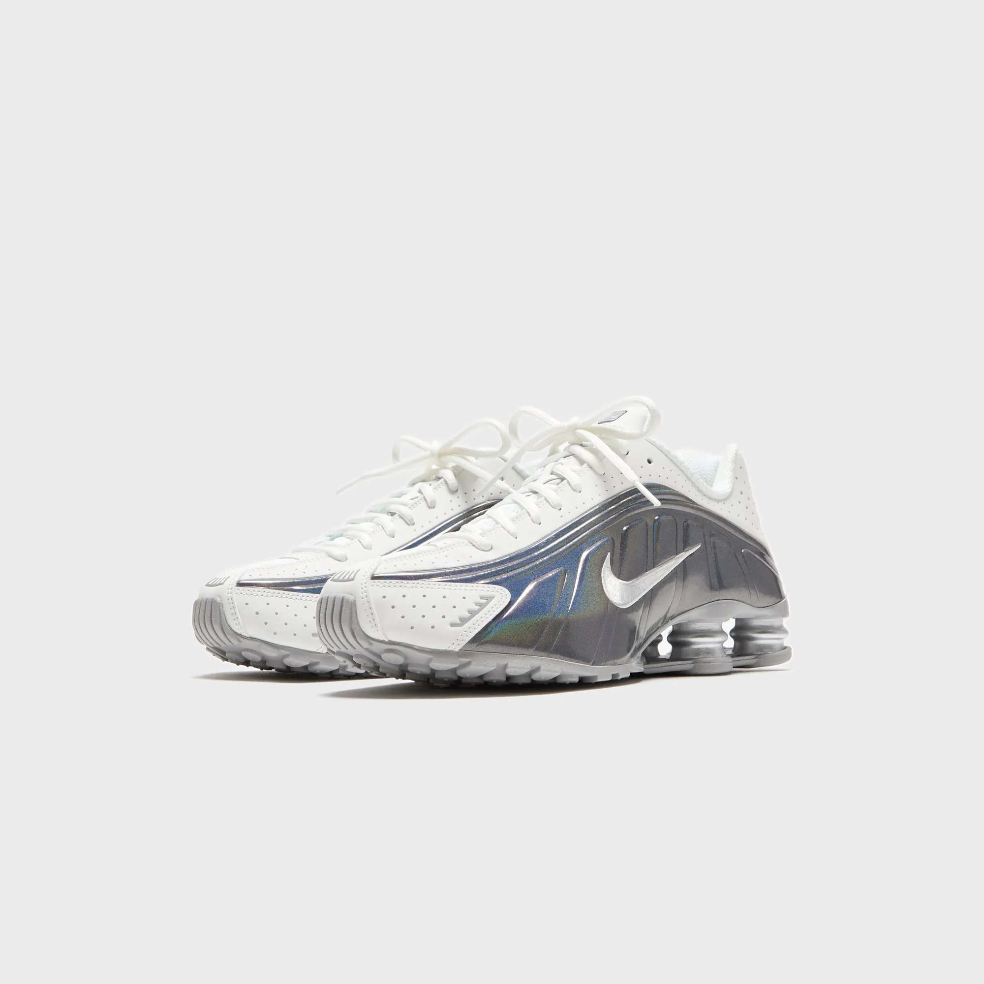 Gain Nike Wmns Shox R4 - Hydrangeas / Metallic Silver / Summit White
