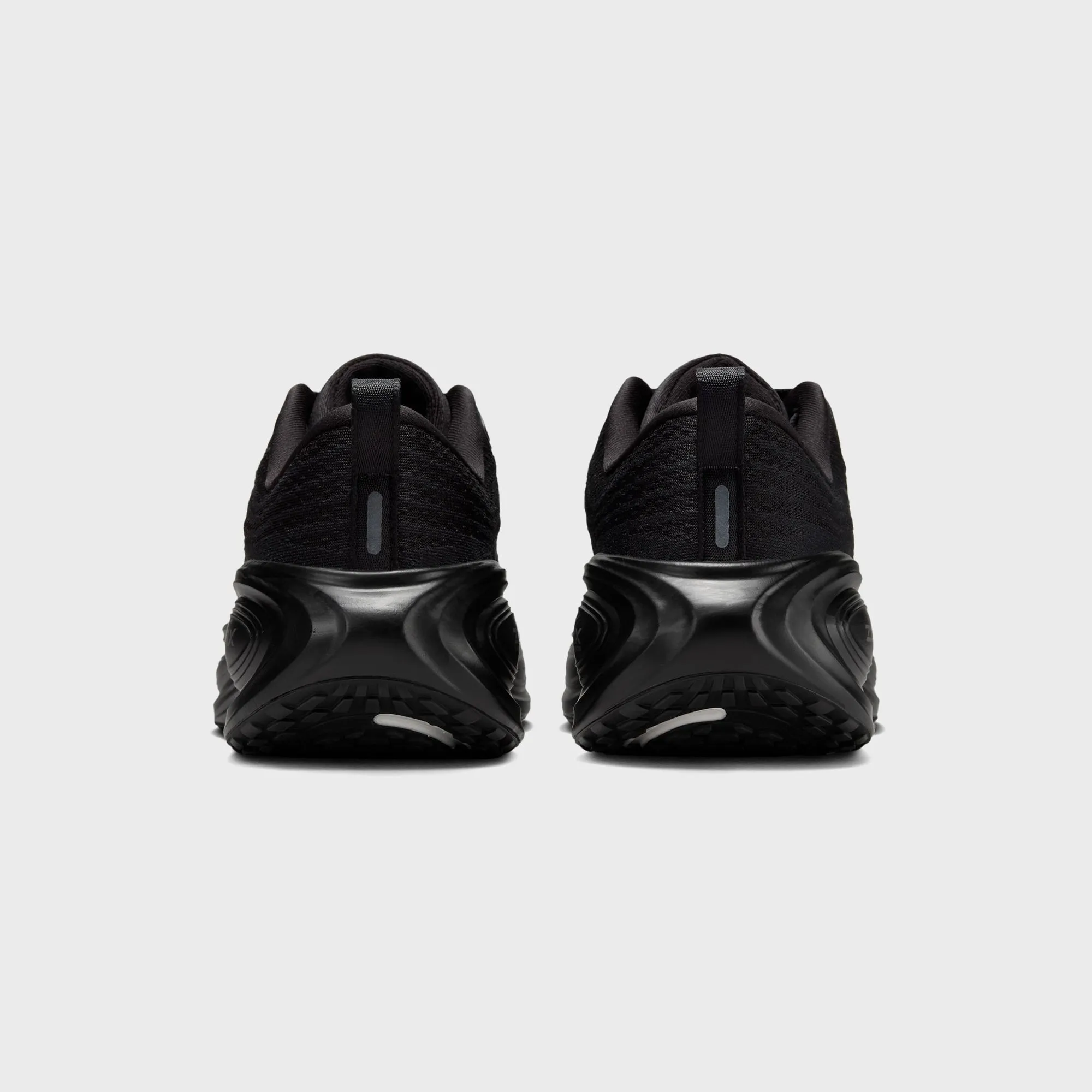 Nike Wmns Vomero Plus - Black / Dark Smoke Grey / Metallic Dark Grey Comfortable Zip Up Clogs