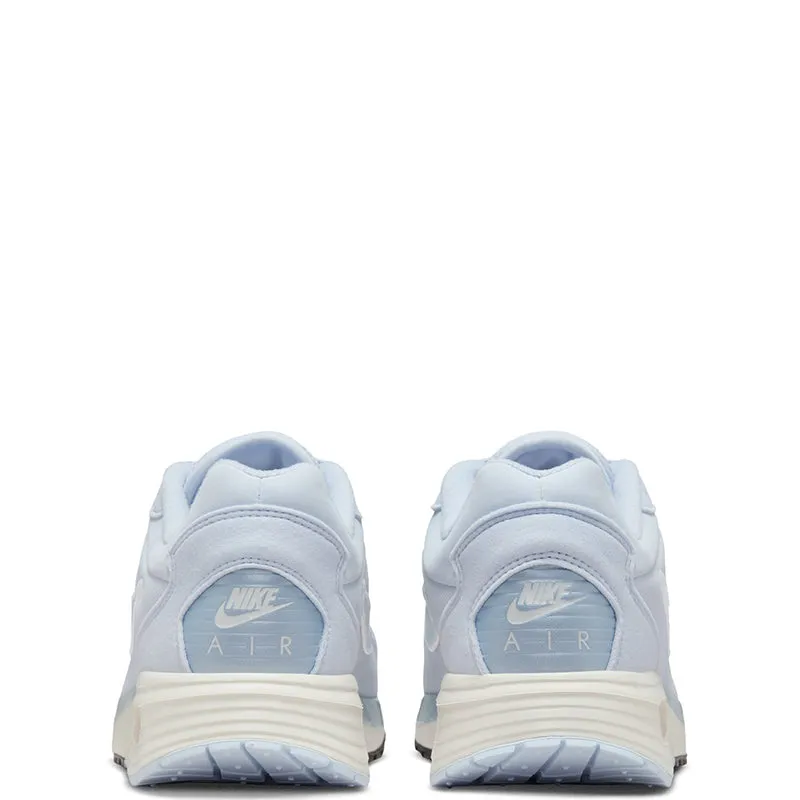 Nike Women'S Air Max Solo Comfortable Play In Use