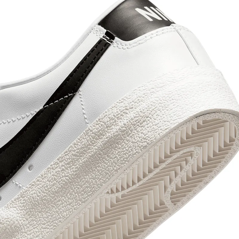 Nike Women'S Blazer Low '77 Platform Loafers