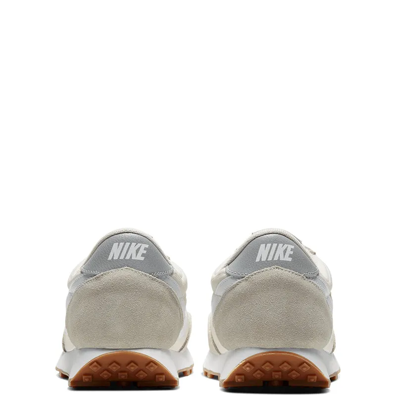 Nike Women'S Daybreak ErgonomicCradle Comfortable Insole Treatment