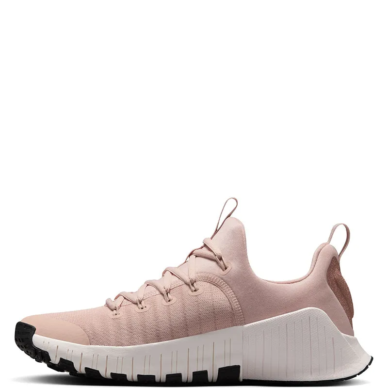 Nike Women'S Free Metcon 6 Premium Foot Passion Fruit Lightweight Material Effectiveness
