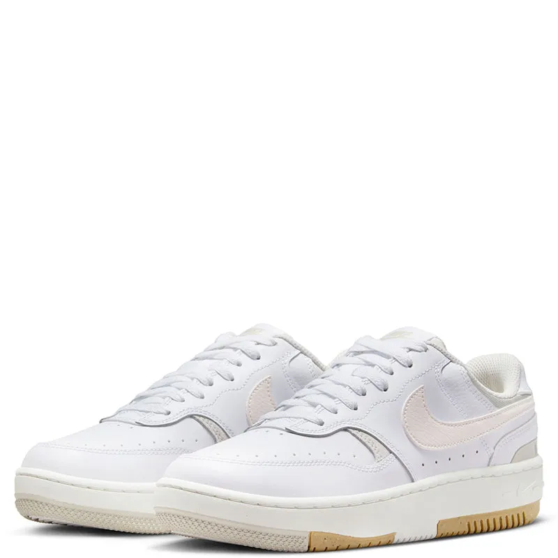 Nike Women'S Gamma Force Long Term Durability Design