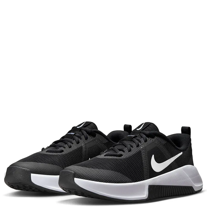 Nice Easy - To - Clean Surface Nike Women'S Mc Trainer 3 Workout Shoes