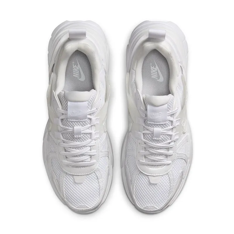 Comfortable Prom Shoes Lace-Up Closure Performance Nike Women'S V2K Run