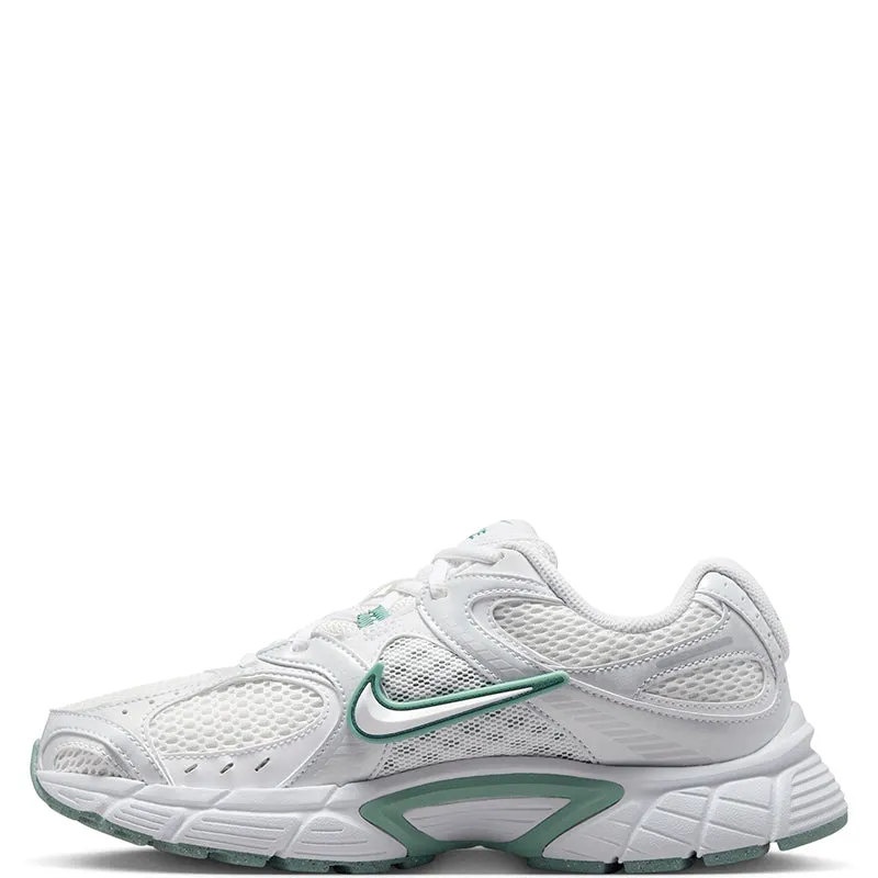 Nike Women'S V5 Rnr Lightweight Material Blend Shock - Absorbing Ability