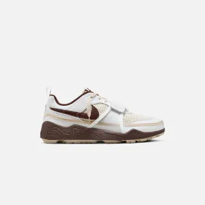 Nike X Travis Scott Jumpman Jack Zoom Field Jaxx - White / Light Chocolate Black Friday Sale