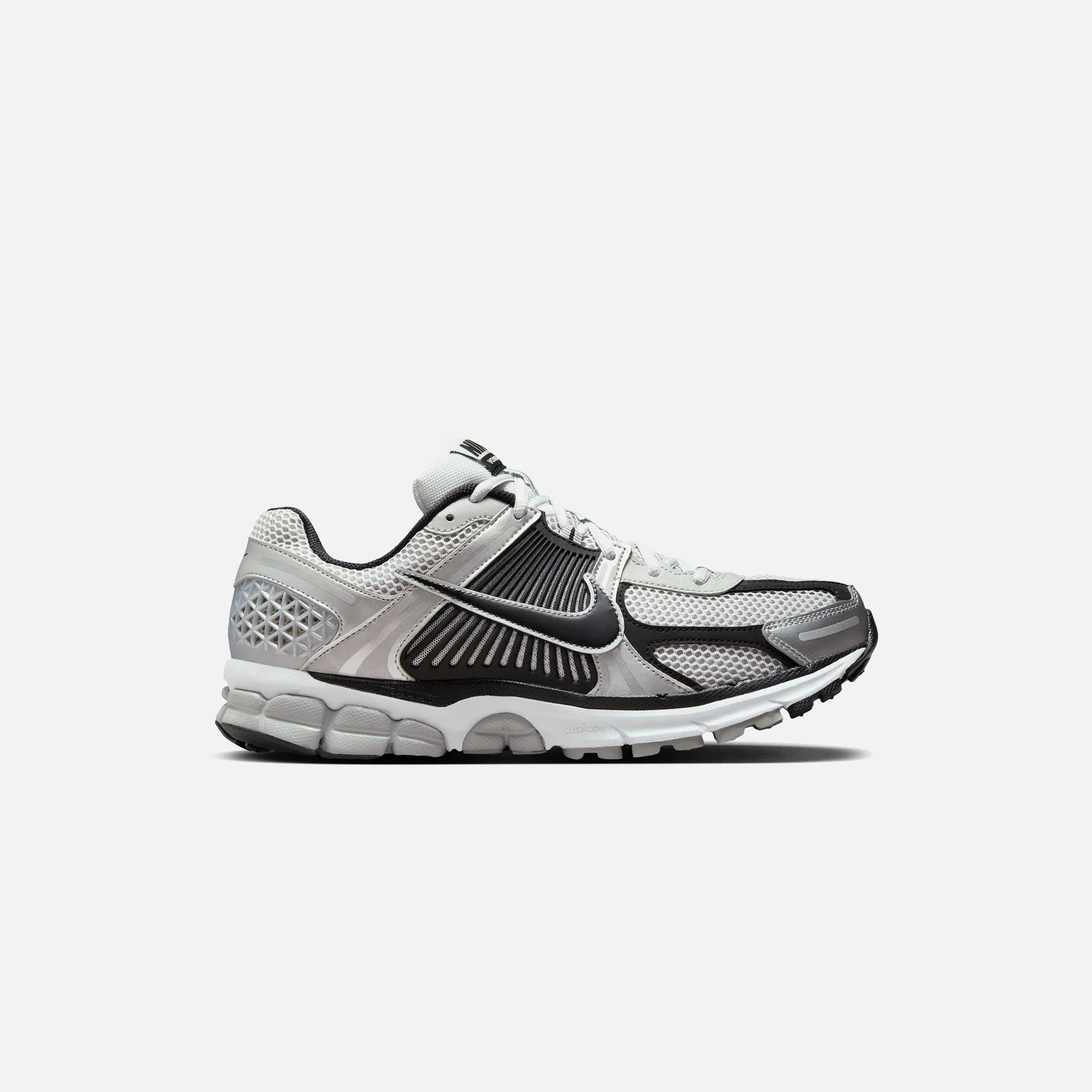 Nike Zoom Vomero 5 - Metallic Silver / Black / Pure Platinum Break Boundaries Game-Changer Footwear