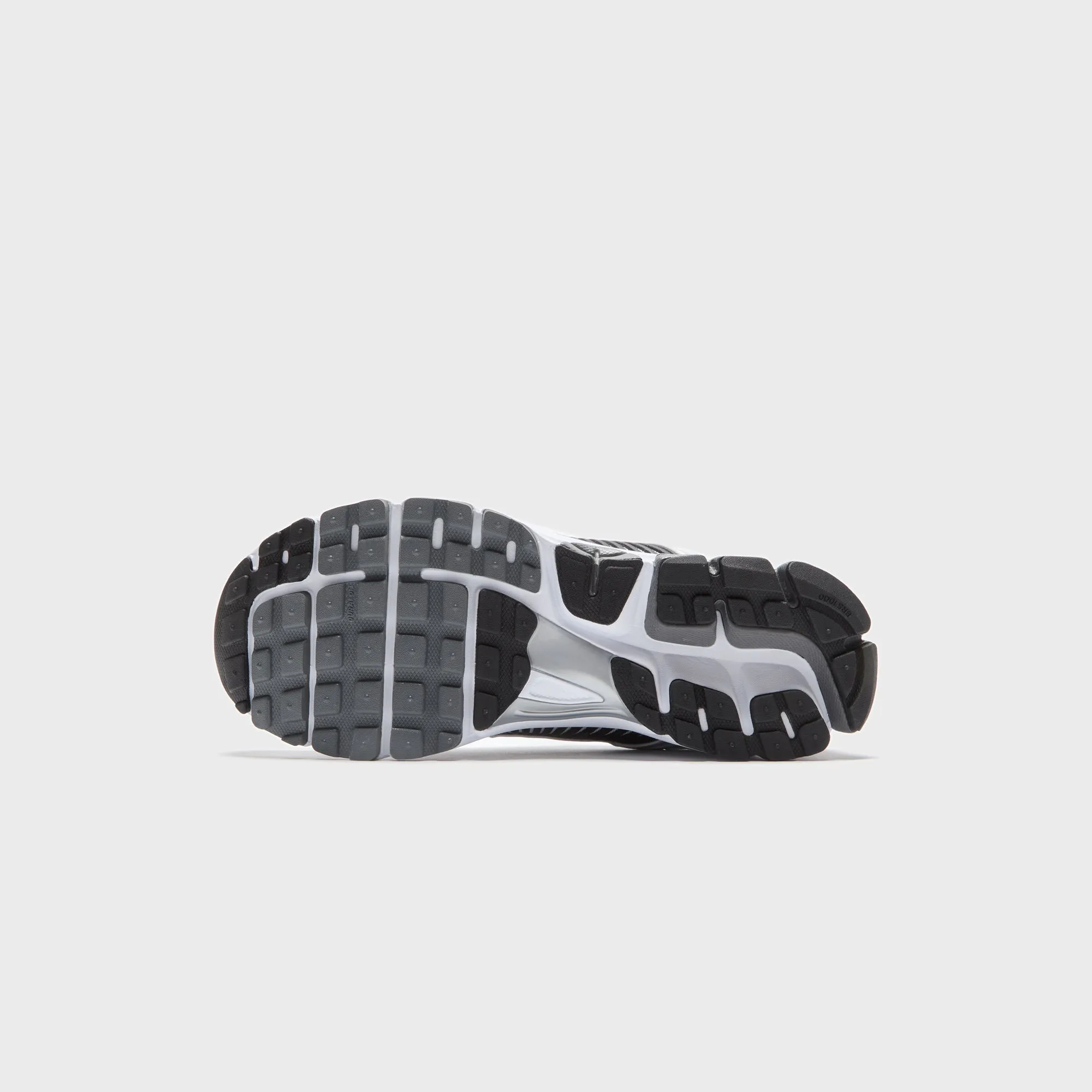 Adjustable Cuff Nike Zoom Vomero 5 Se Sp - Dark Grey / White / Sail / Black