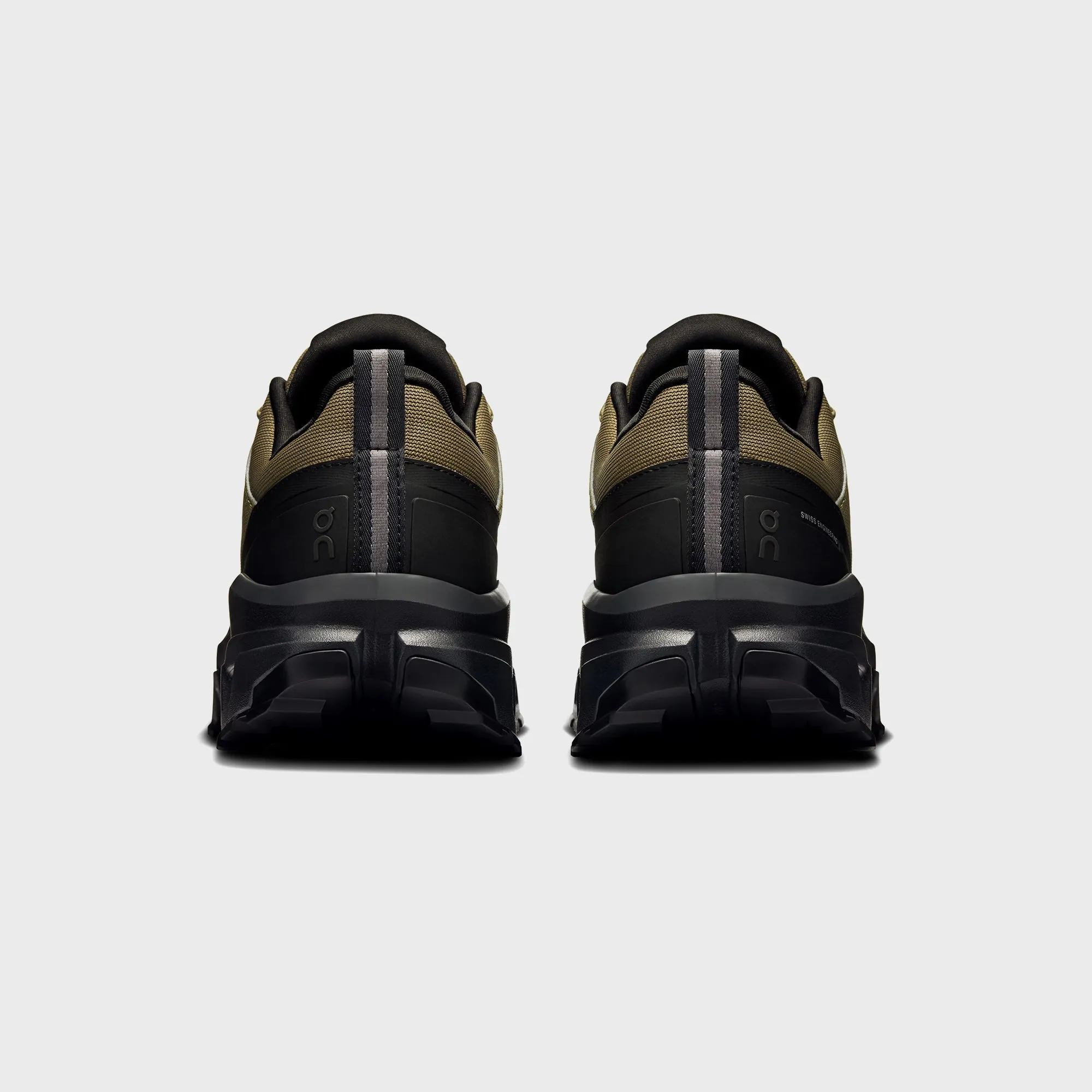 On Running Cloudrock Low Wp - Hunter / Black Foot Hemp Padded Heels