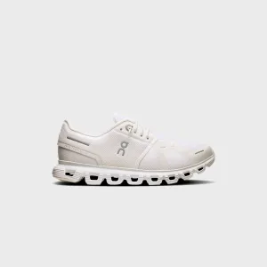 On Running Wmns Cloud 6 - White Slip-On Cushioned Feature Design