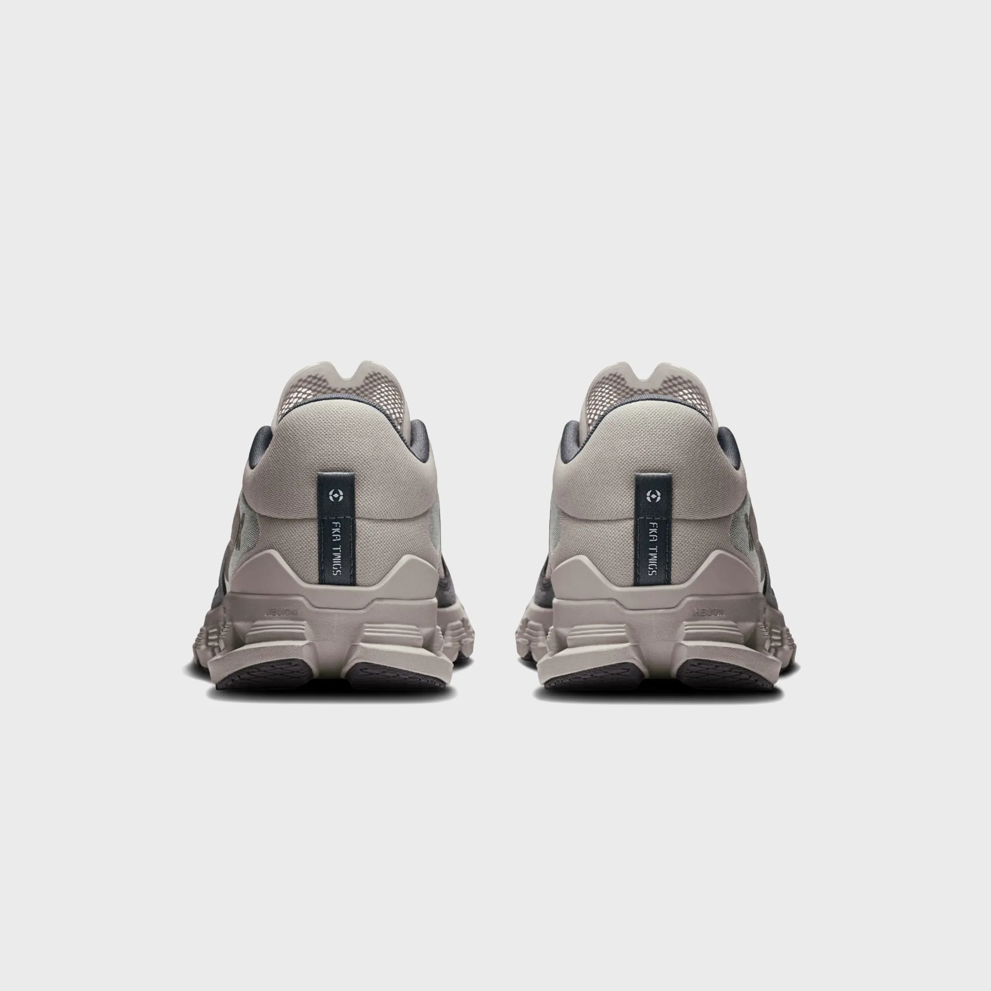 Boost On Running X Fka Twigs Wmns Cloud X - Desert