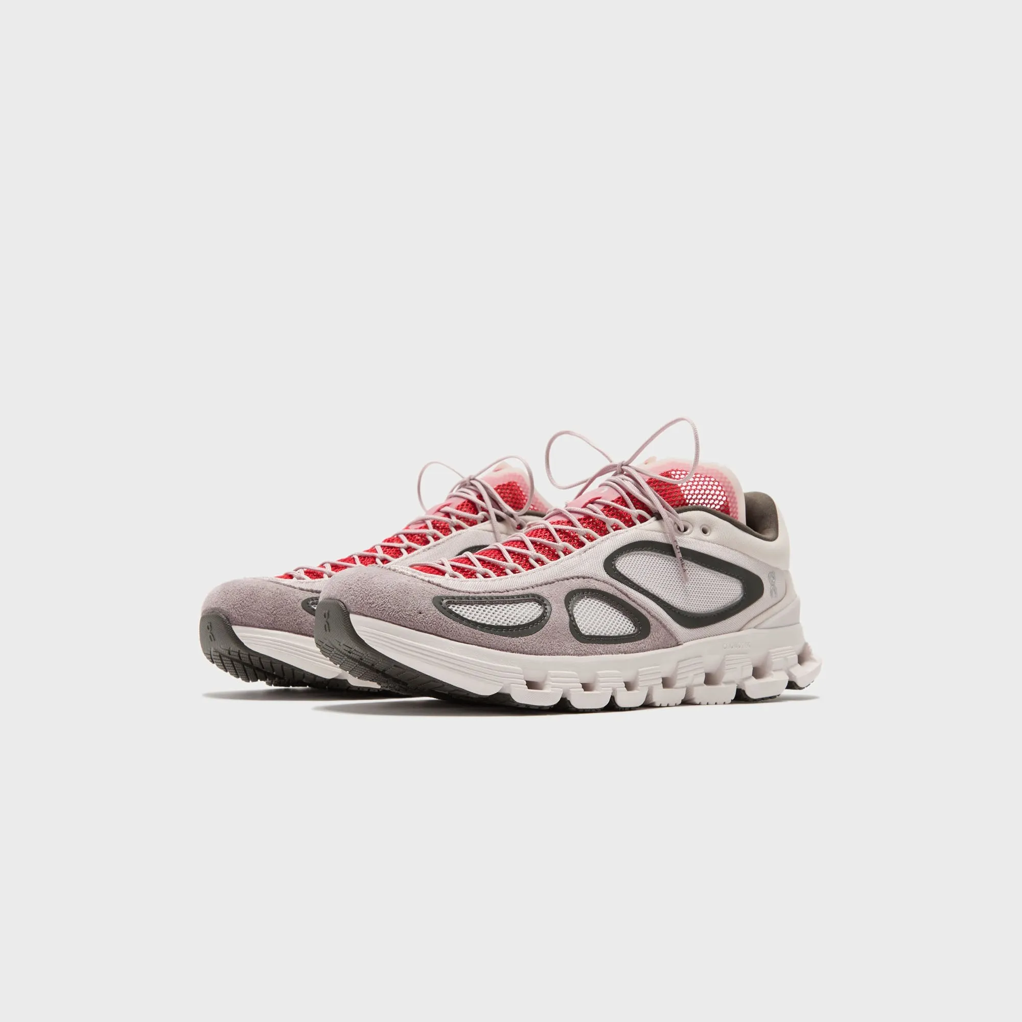 On Running X Fka Twigs Wmns Cloud X - Lily Flexibility Features