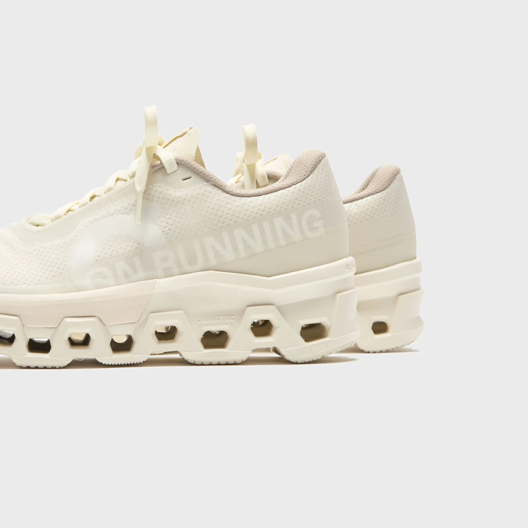 Party Style On Running X Invincible Wmns Cloudmonster 2 - Ivory / Cream