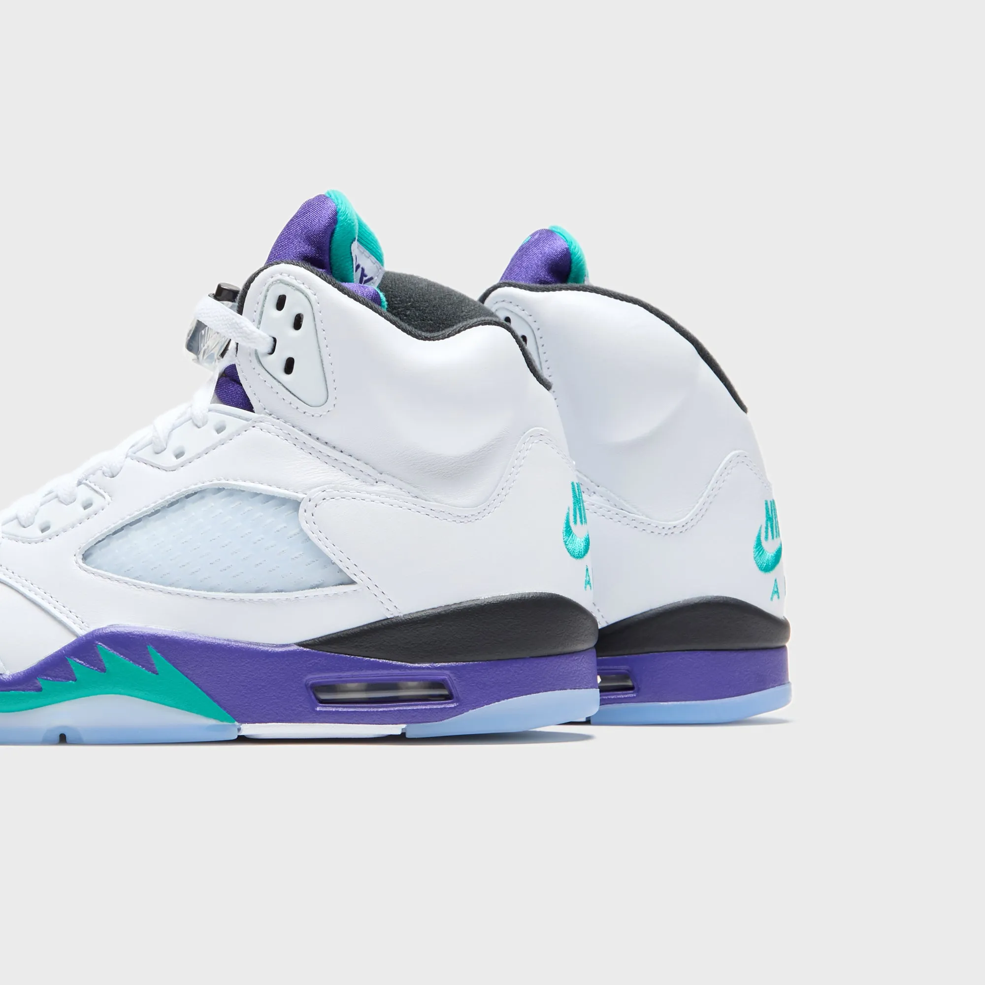 Father's Day Sale Own the Moment Jordan Air Jordan 5 - Black / New Emerald / Grape Ice