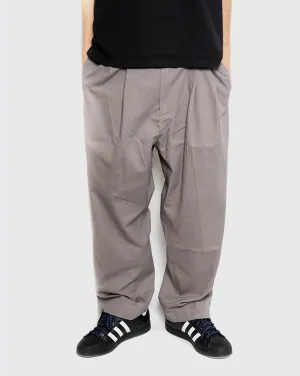 Pull-Down Sleeve Fuller Look Passport Leagues Club Striped Pant - Grey/Black
