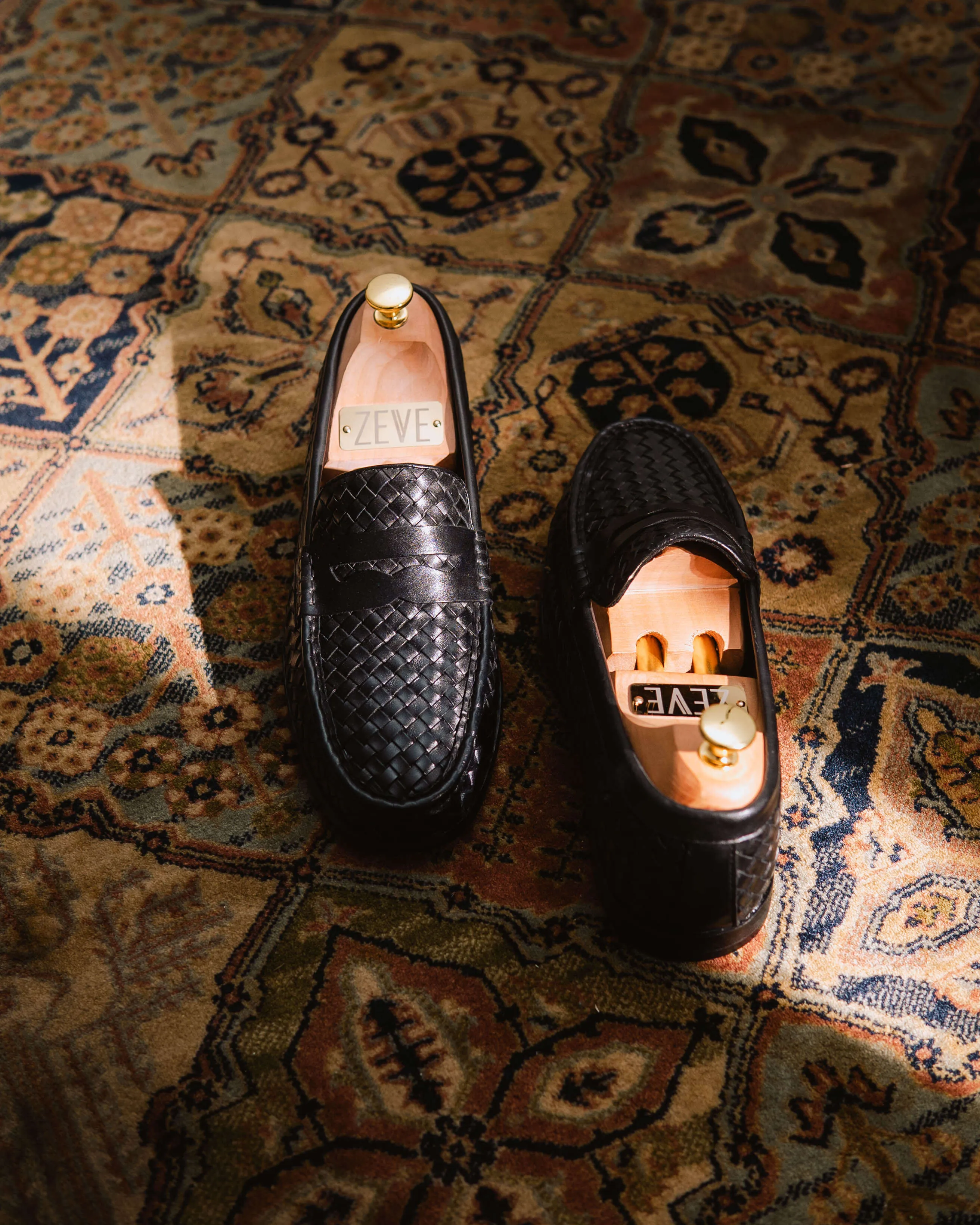 Comfortable Domain Comfort Cushioning Penny Moccasin Loafer - Black Woven Leather (Crepe Sole)