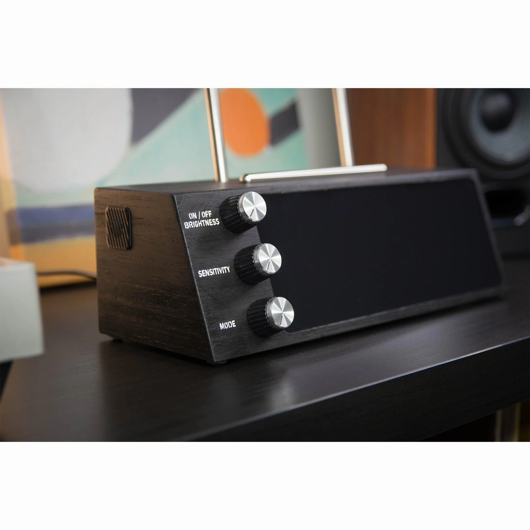 Petru: Smart Now Playing Vinyl Record Stand