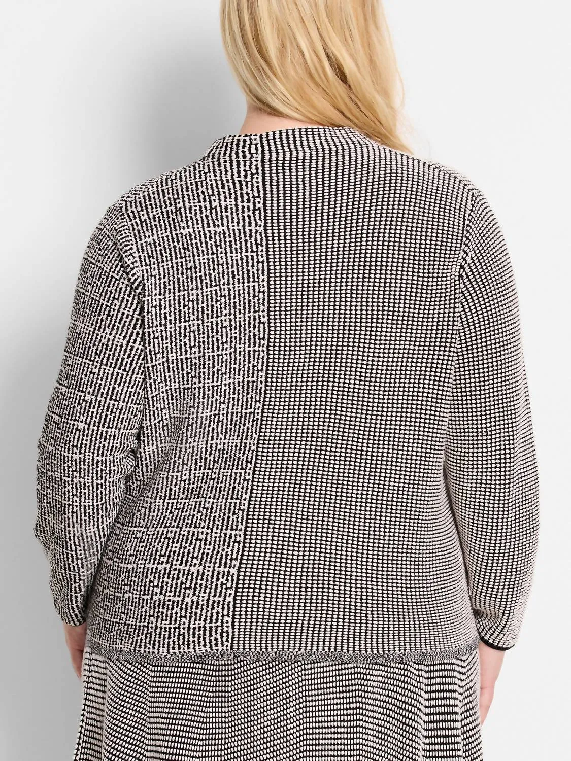 Pull en maille pixelisé multicolore crème