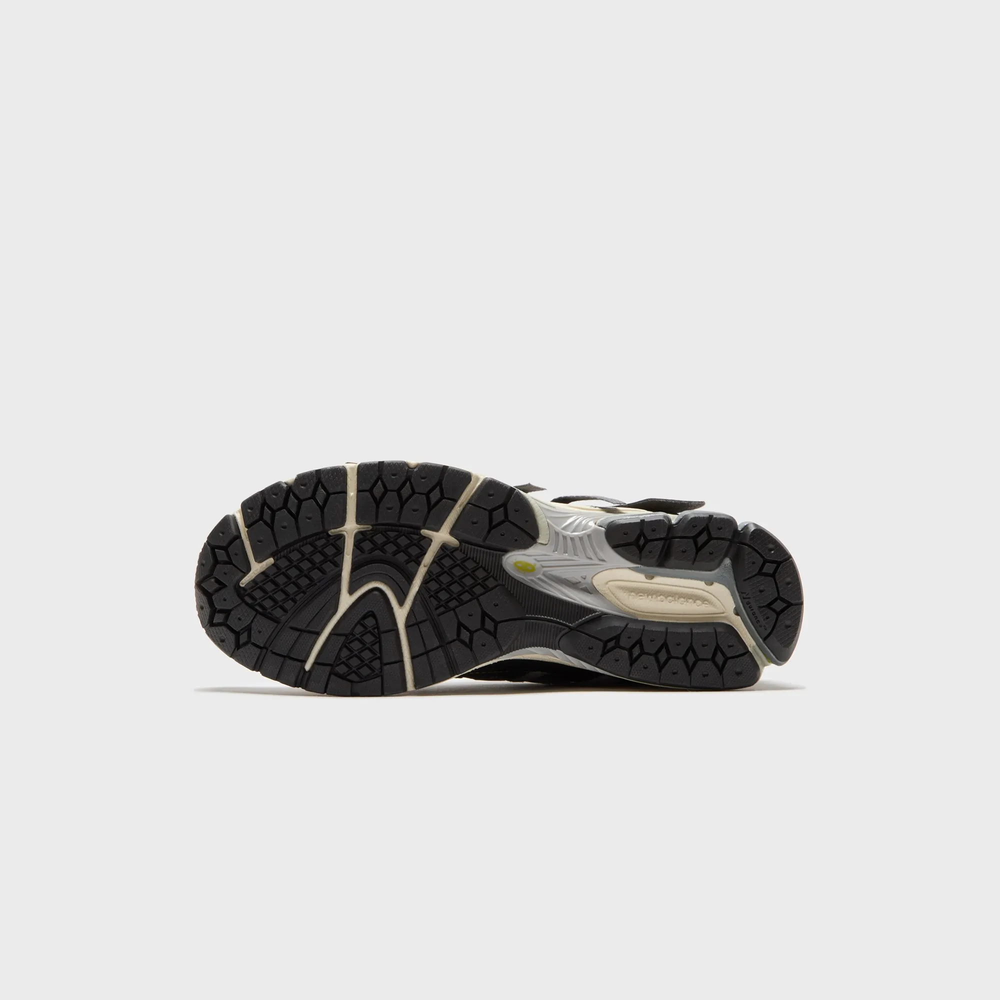 Comfortable Assessment Design Qualities New Balance 1906A - Olive Juice / Sea Salt / Woodland