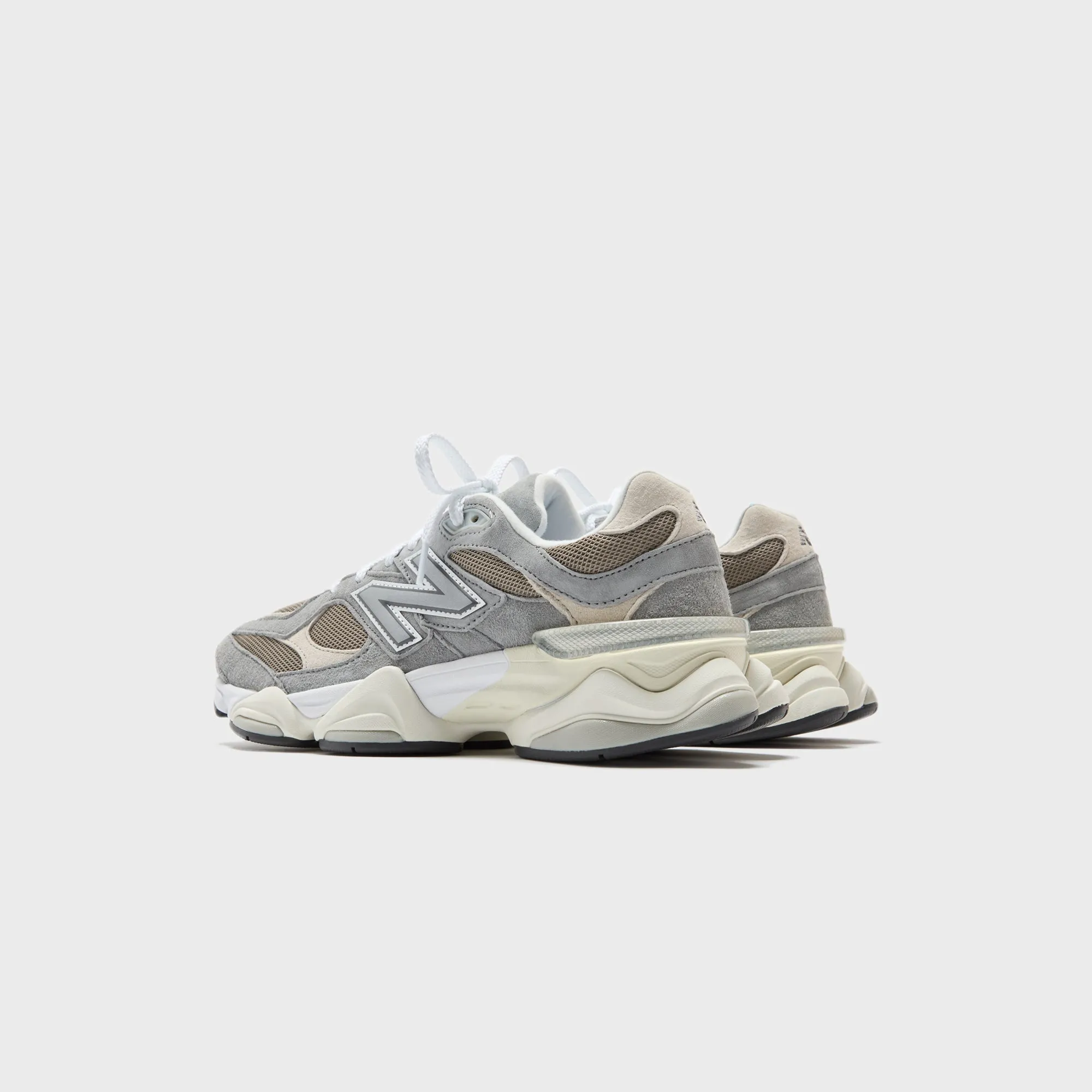 Engineered for Speed New Balance 9060 - Slate Grey