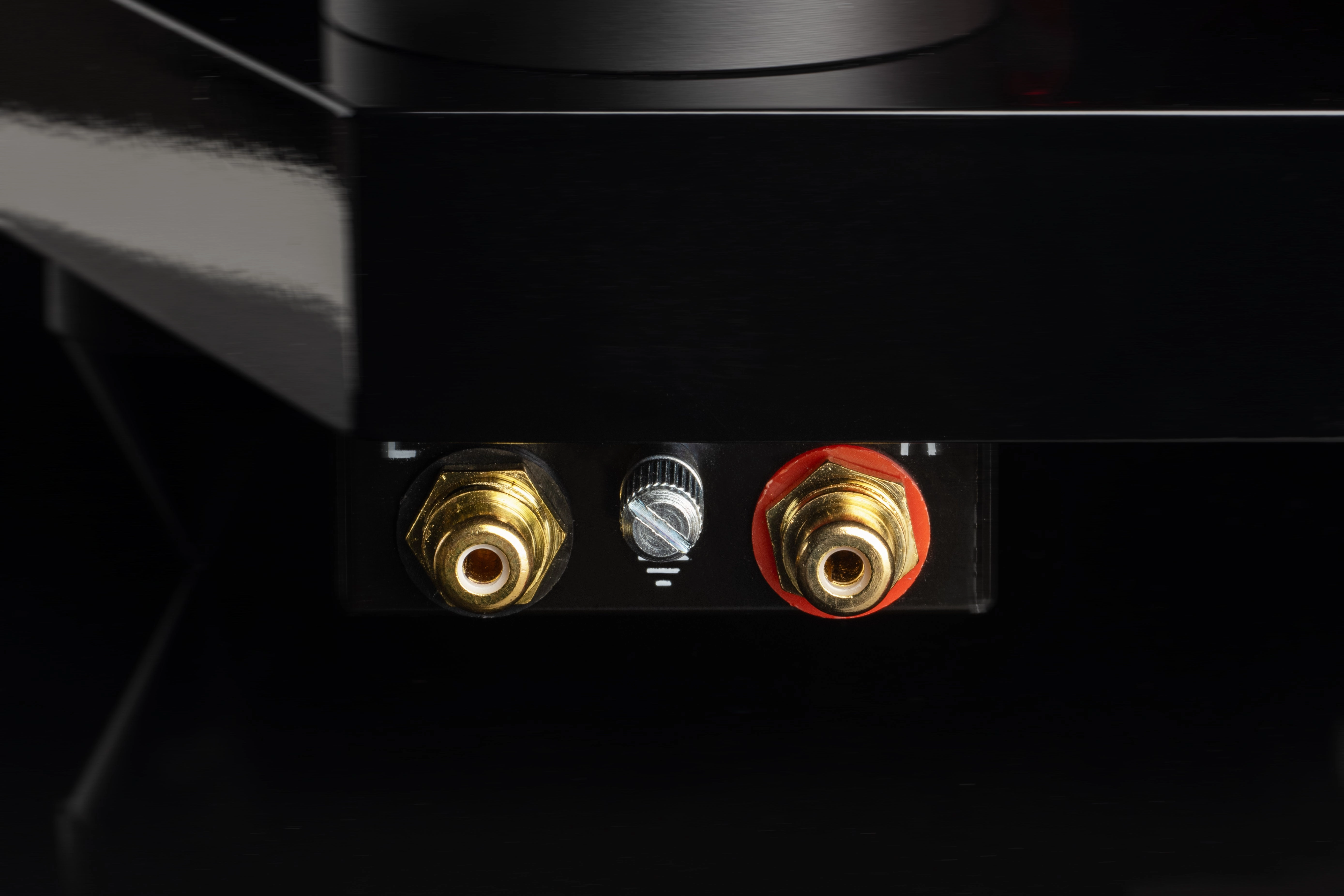 Pro-Ject: AC/DC Artist Series Turntable - Limited Edition - PRE-ORDER